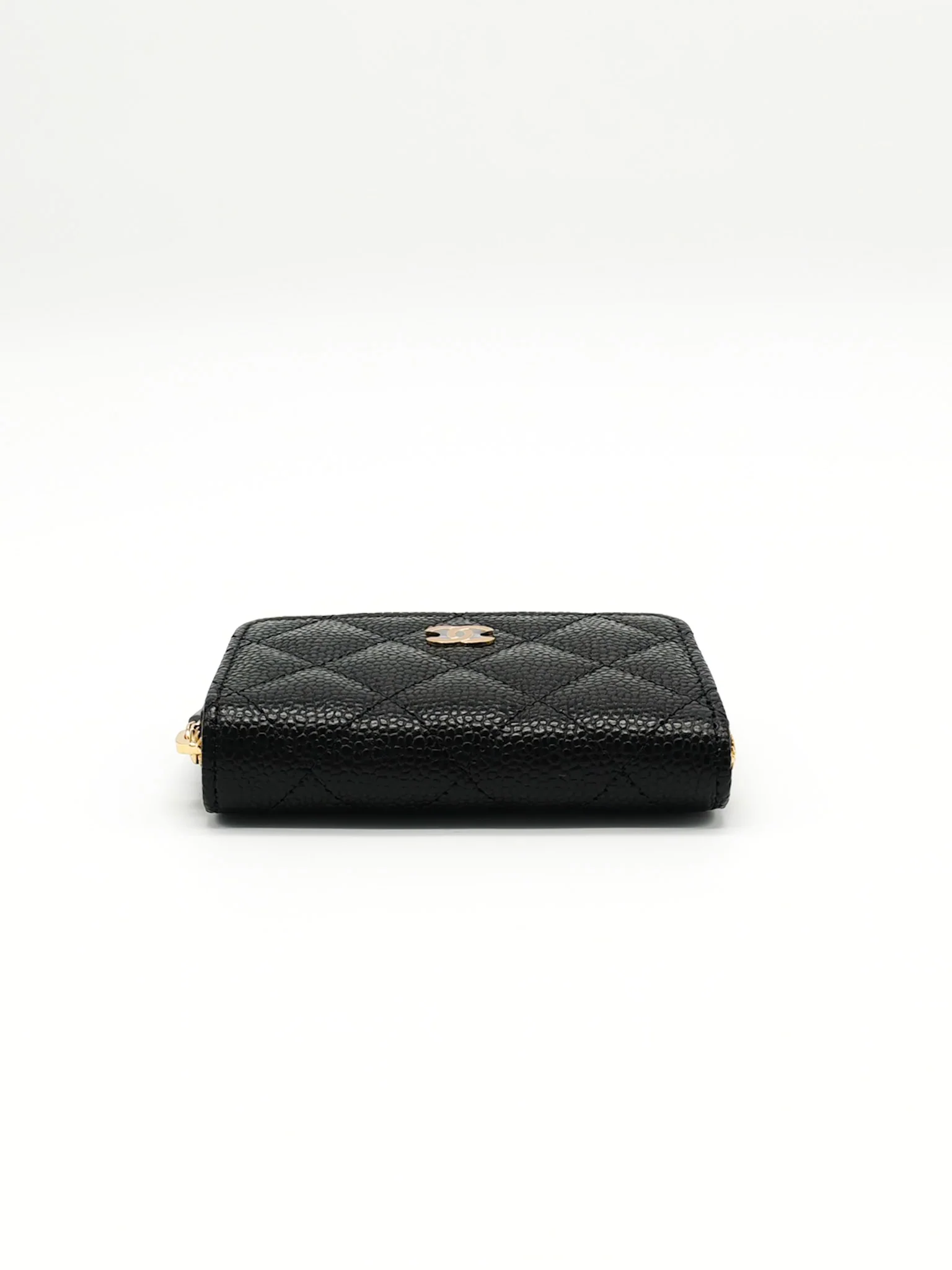 Chanel Classic Zipped Coin Purse/Card Holder in Black Caviar Leather & Gold Hardware Microchip - Image 5