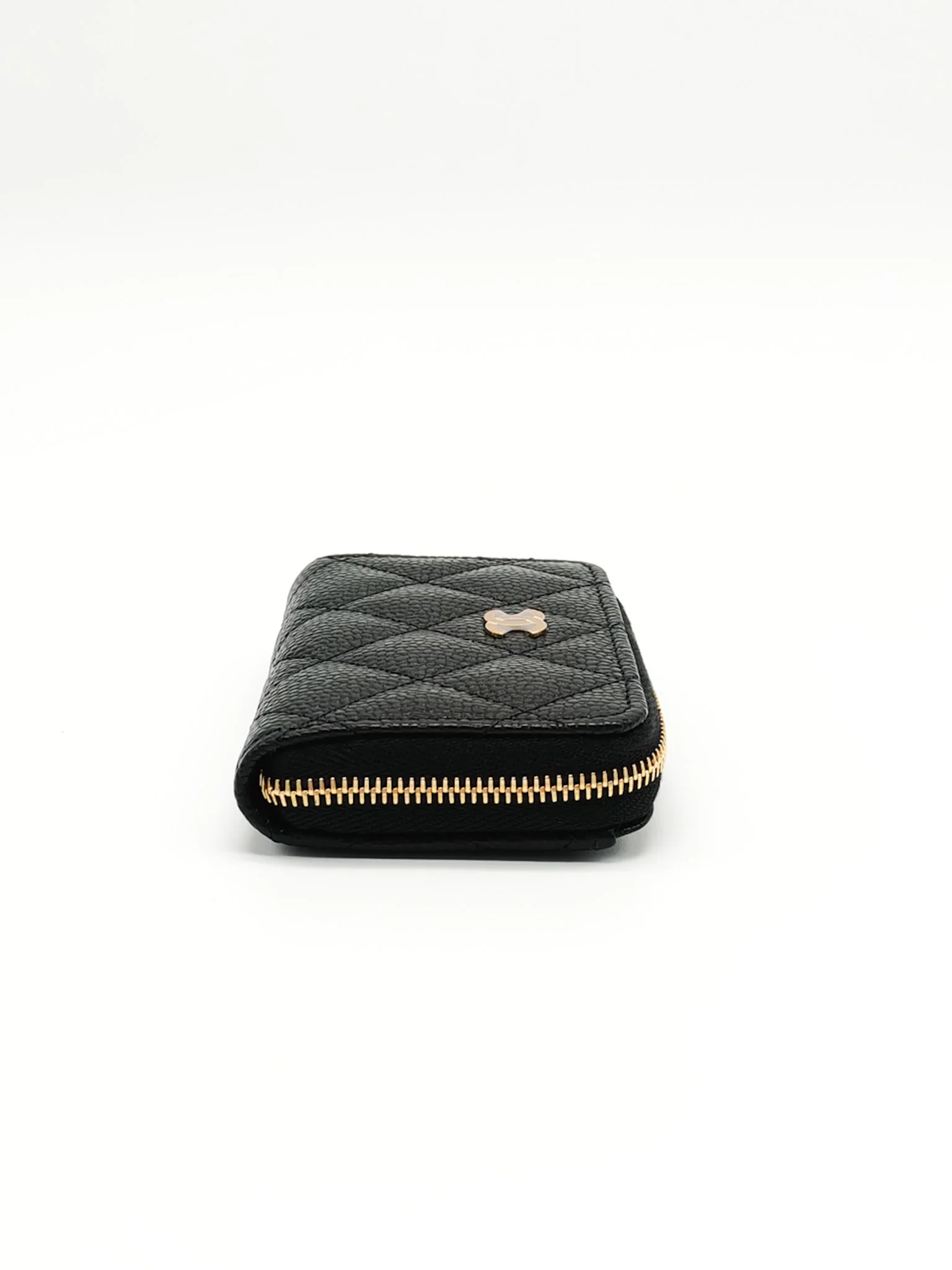 Chanel Classic Zipped Coin Purse/Card Holder in Black Caviar Leather & Gold Hardware Microchip - Image 7