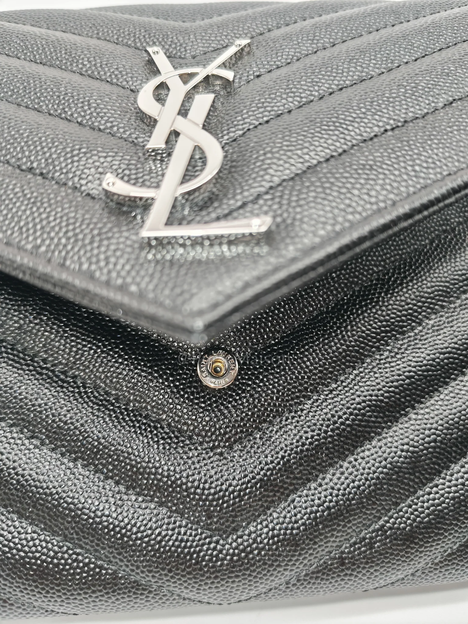 Yves Saint Laurent Cassandre Matelasse Flap Clutch in Black Grained Calfskin Leather - Image 18