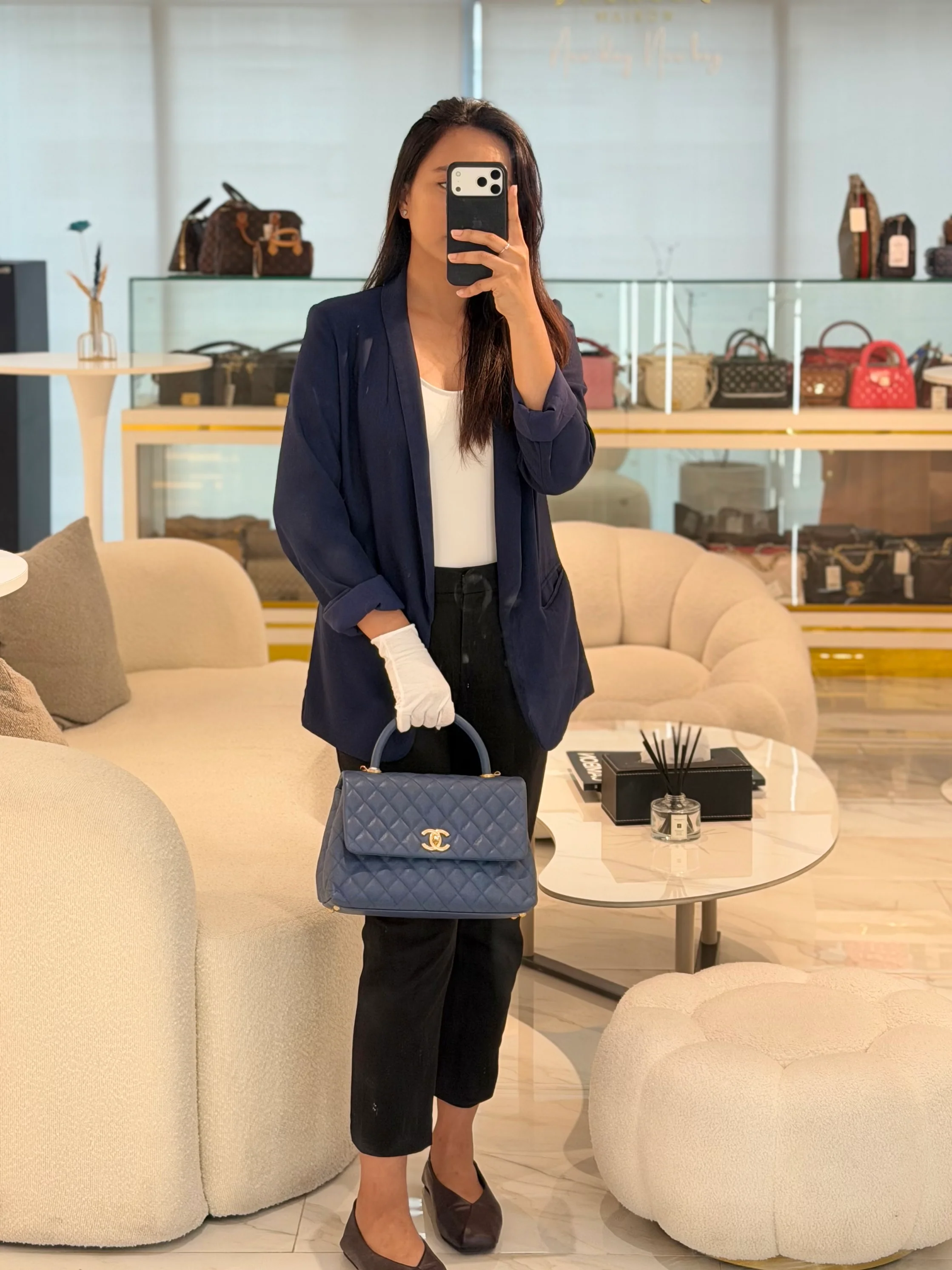 Chanel Coco Handle Medium in Blue Quilted Caviar Leather & Aged Gold Hardware Series 24 - Image 28