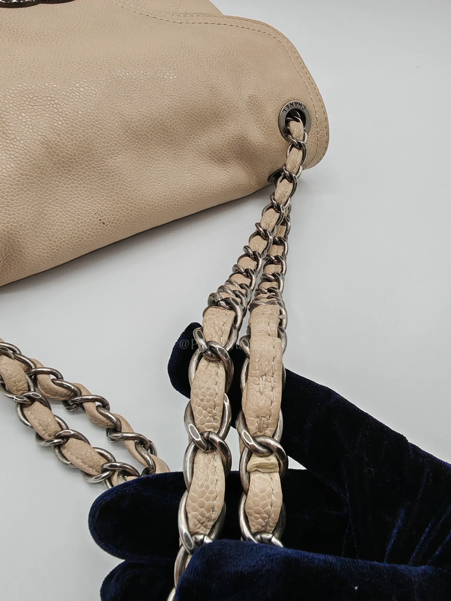 Chanel Coco Rider Flap Bag Light Beige Caviar Leather and Ruthenium Hardware Series 13 - Image 12