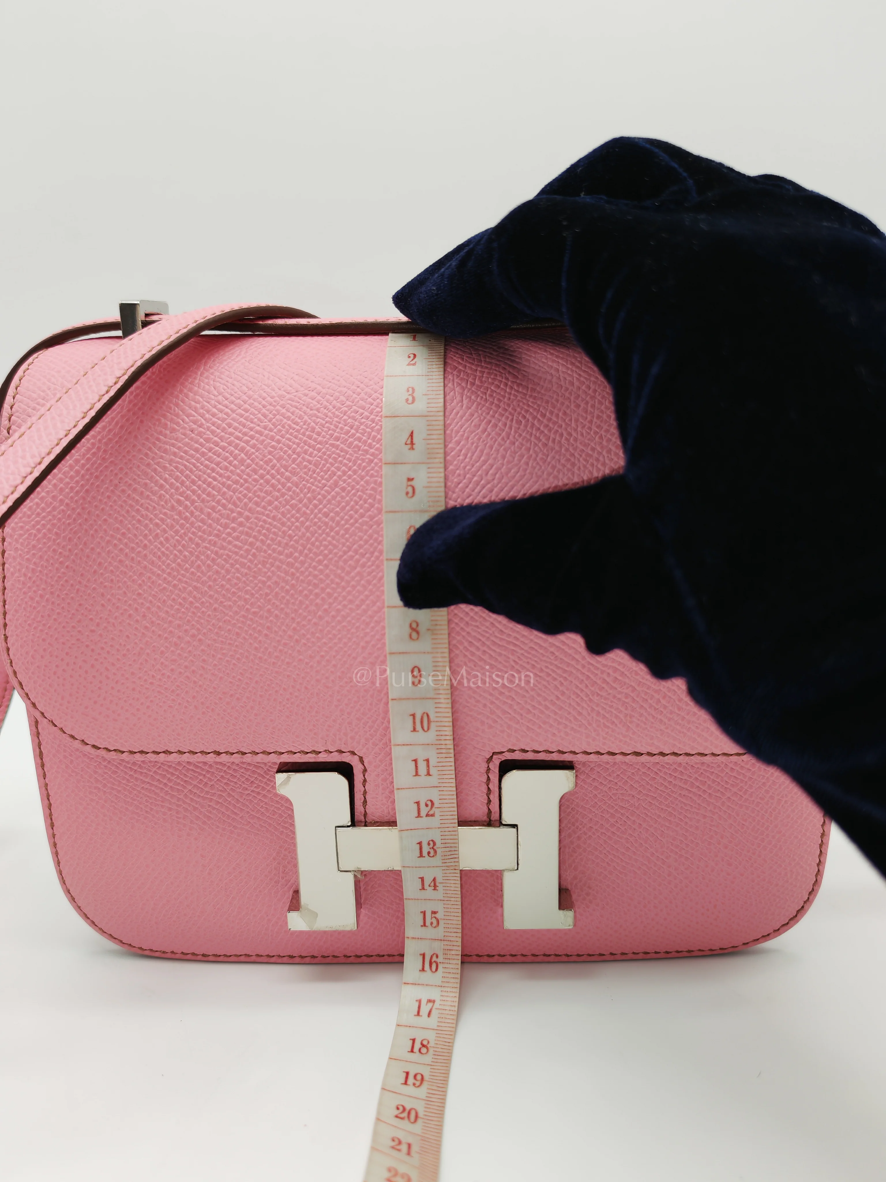 Hermes Constance 18 Bubble Gum Pink Epsom Leather in Palladium Hardware Stamp Z (2021) - Image 19