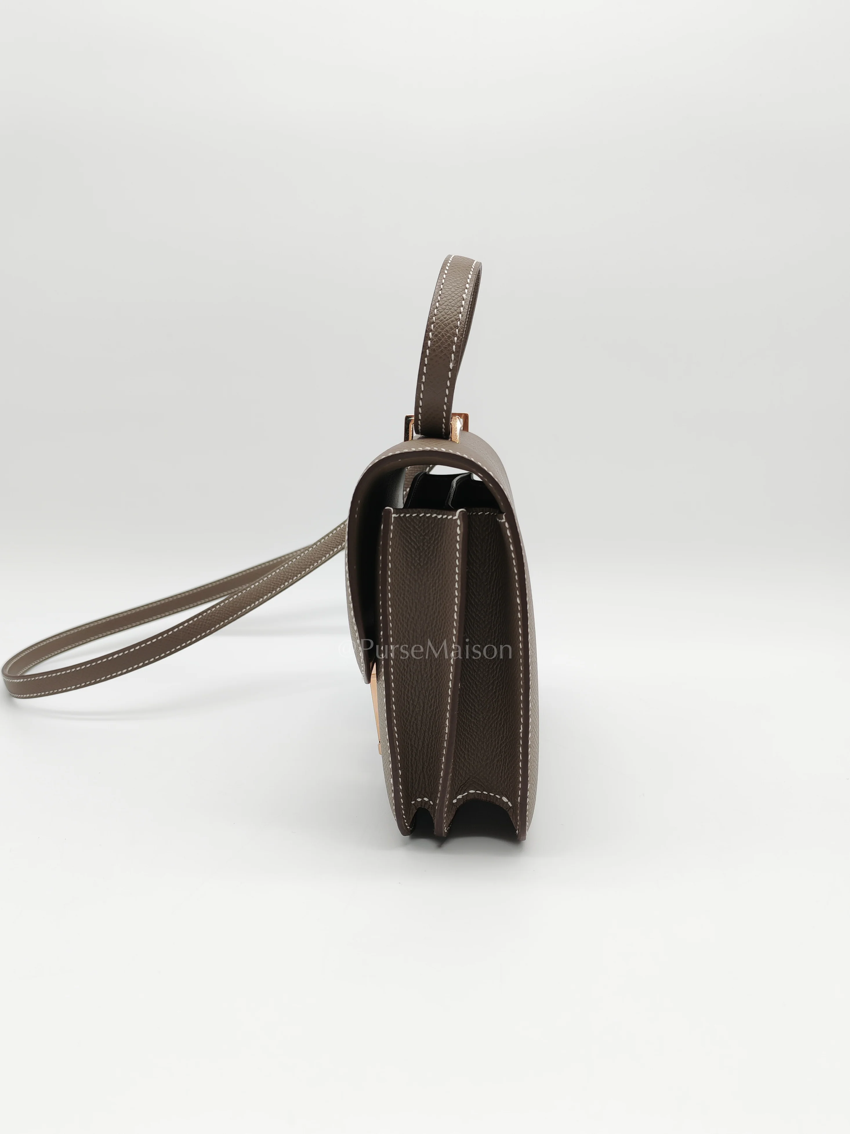Hermes Constance 18 in Etoupe Epsom Leather and Rose Gold Hardware Stamp B (2023) - Image 5