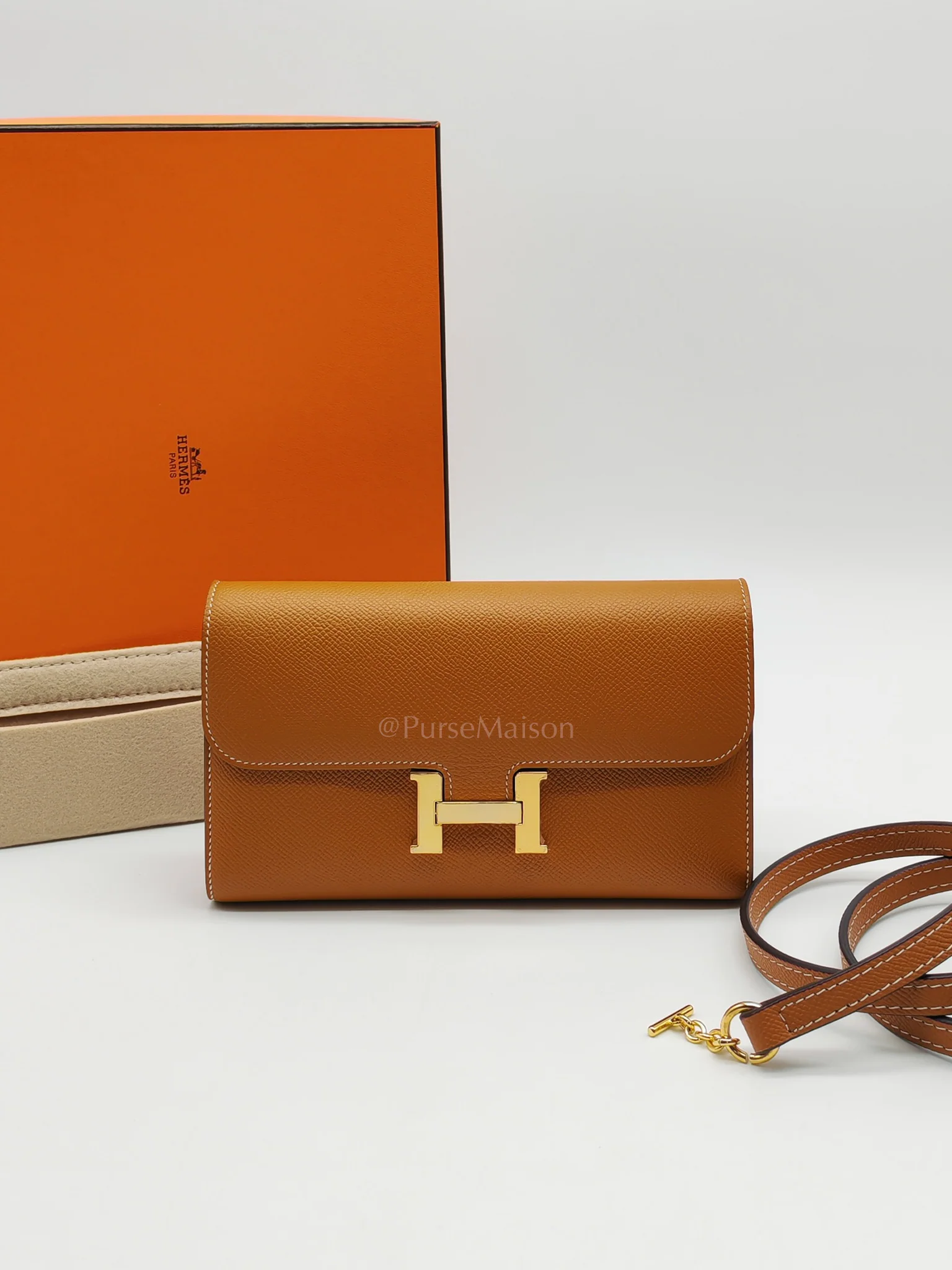 Hermes Constance To Go in Toffee Epsom Leather & Gold Hardware Stamp D (2019) - Image 25