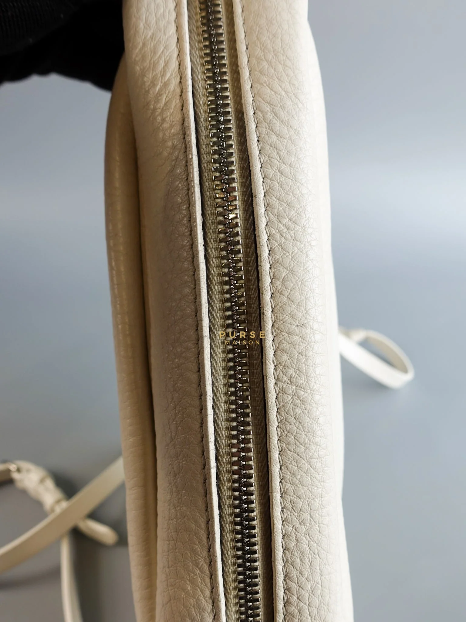 Balenciaga Camera Sling Bag in White Leather - Image 23