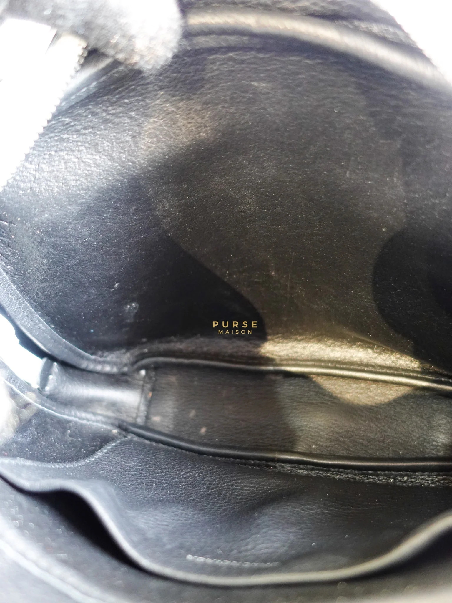 Balenciaga Camera Sling Bag in White Leather - Image 30