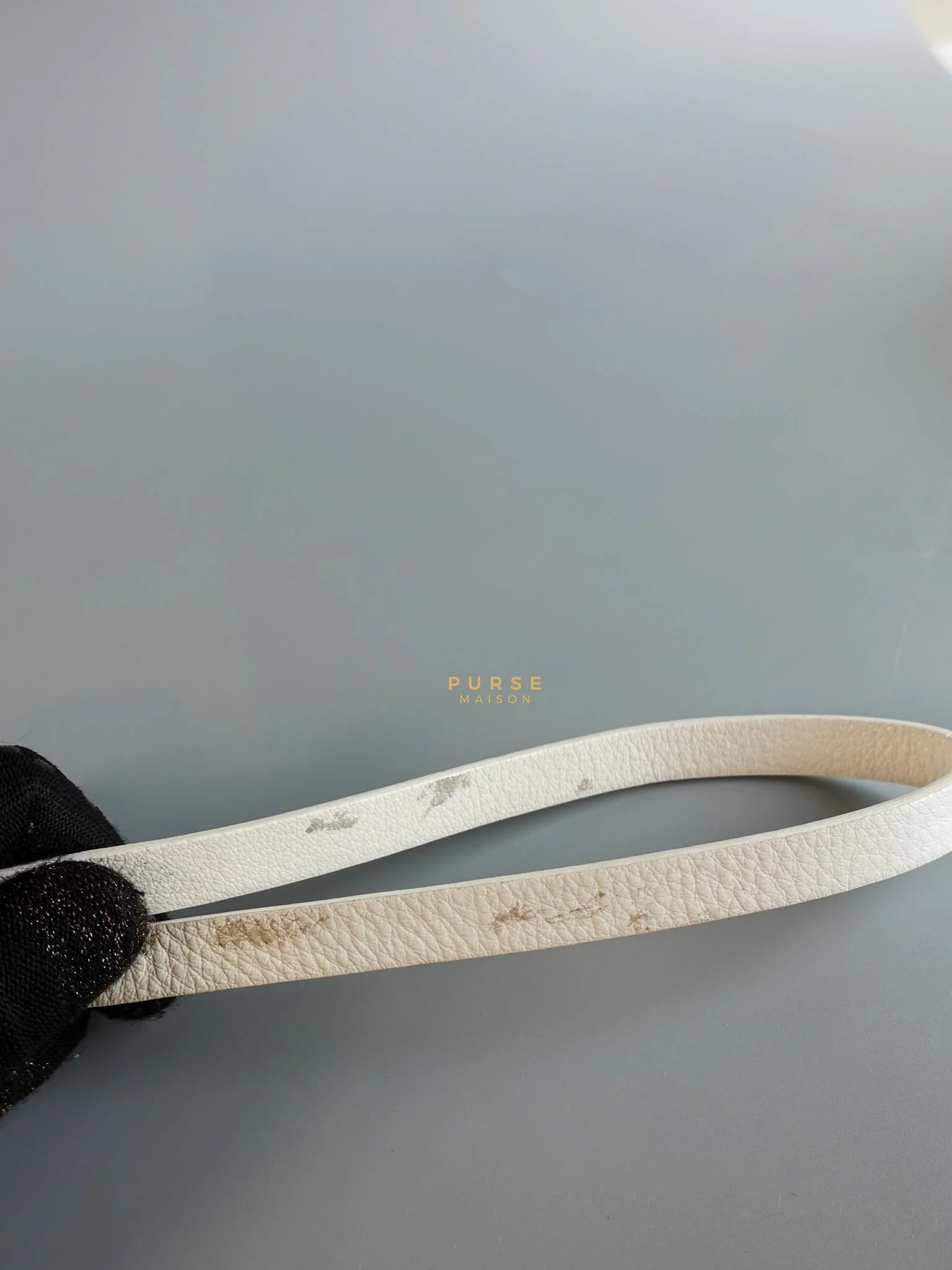 Balenciaga Camera Sling Bag in White Leather - Image 35