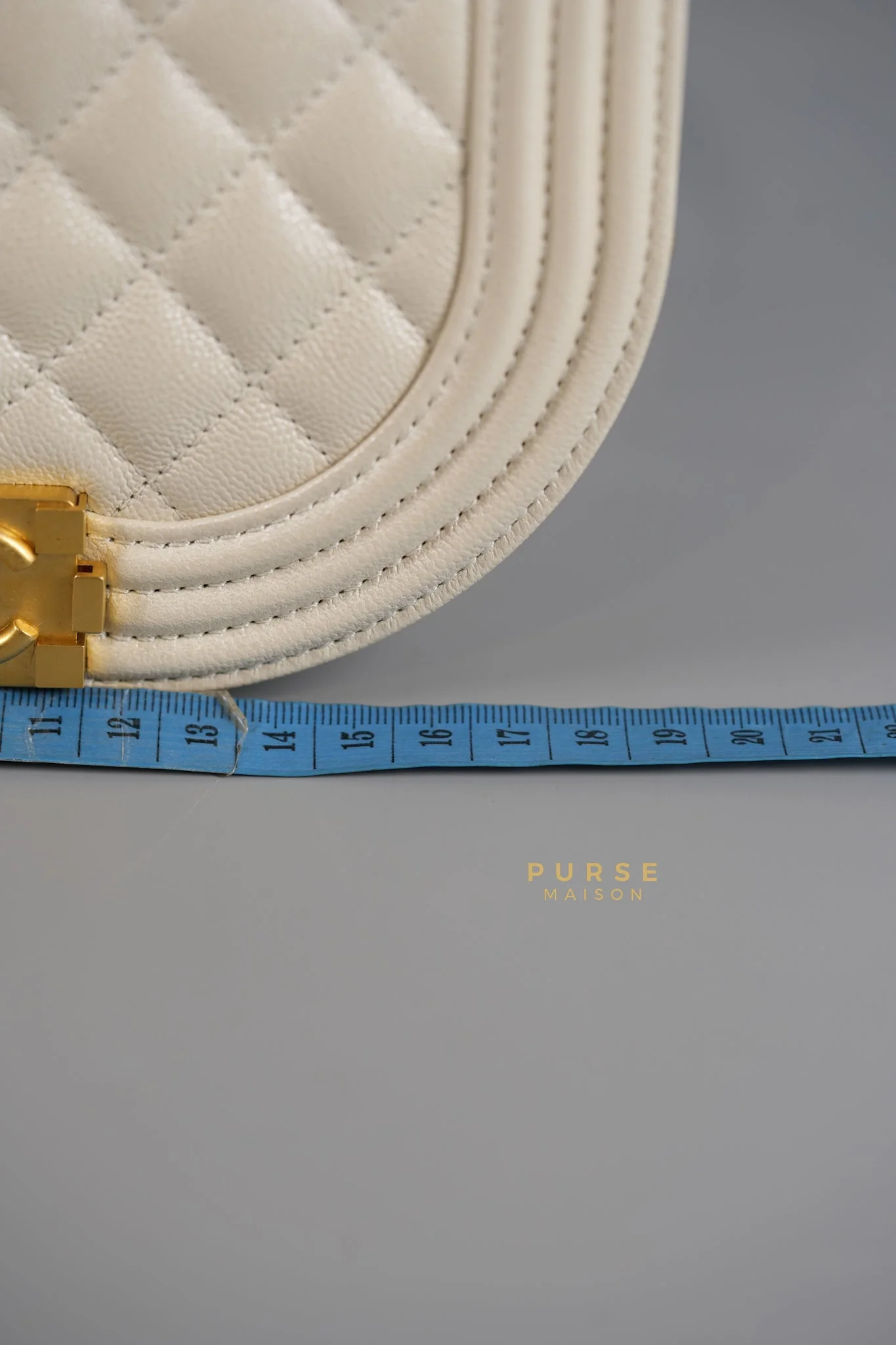 Chanel Boy Crescent Messenger Small Bag in Iridescent White Caviar & Aged Gold Hardware (Microchip) - Image 22