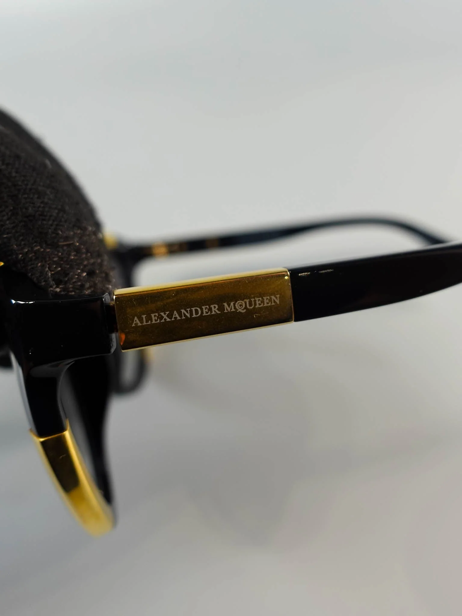 Alexander McQueen AM0007SA CAT.2 Sunglasses - Image 13