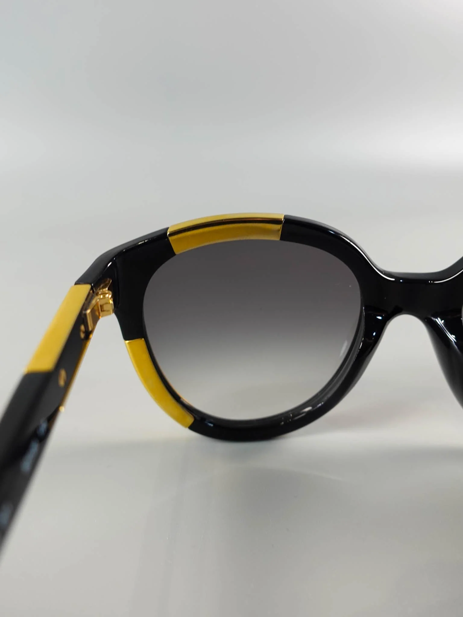 Alexander McQueen AM0007SA CAT.2 Sunglasses - Image 17
