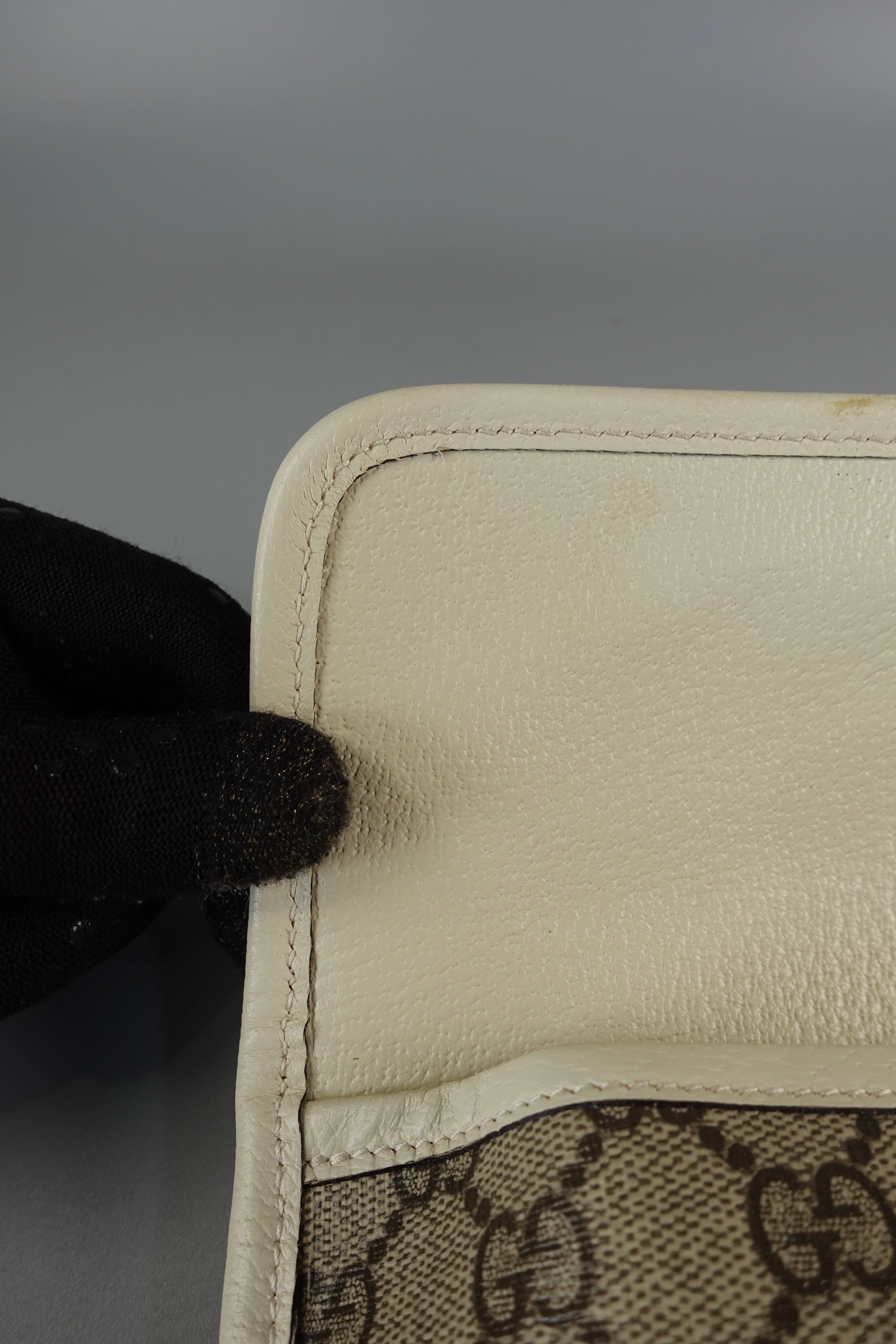 Gucci GG Supreme Web Canvas White Ophidia Belt Bag - Image 18
