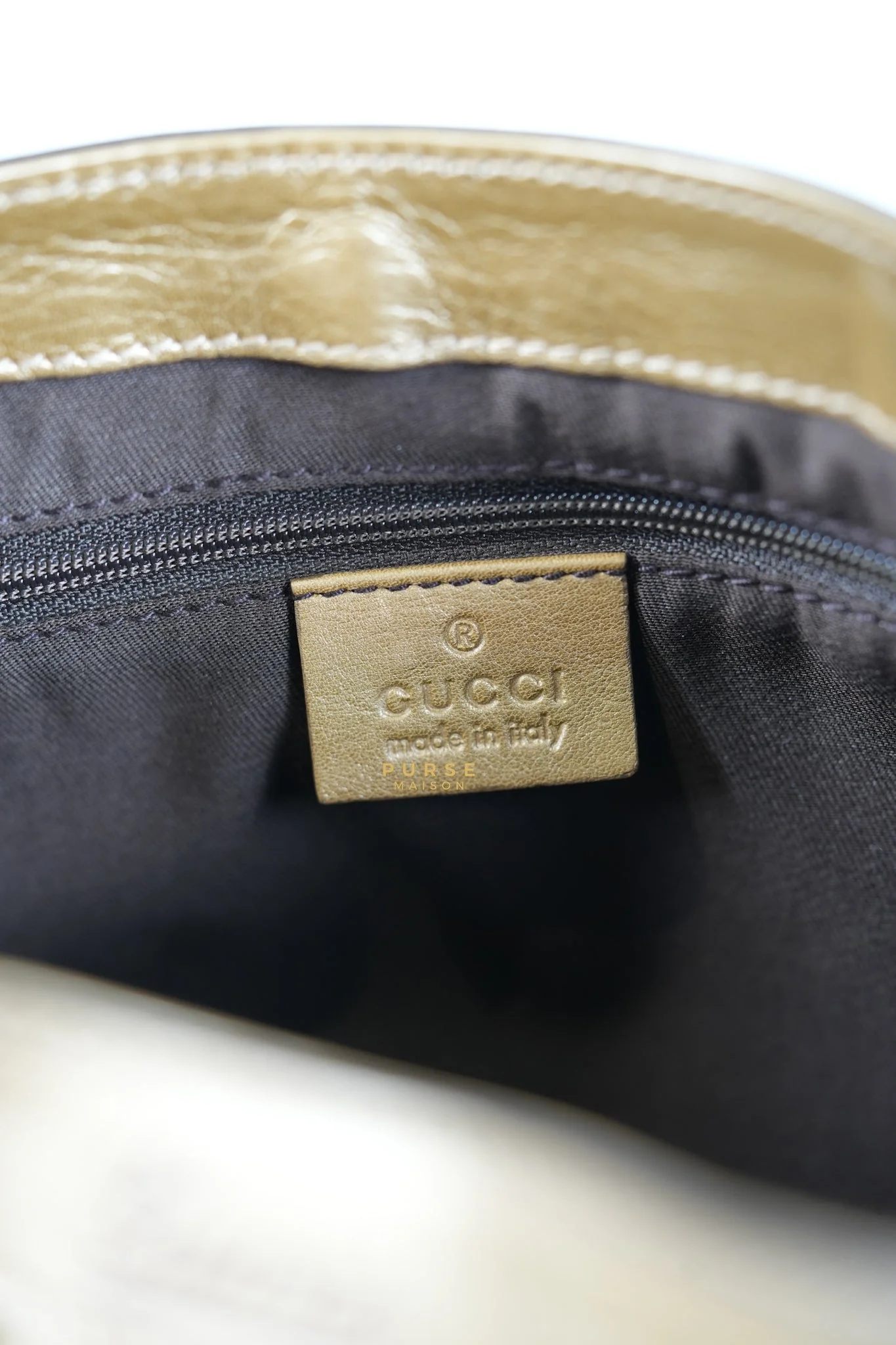 Gucci D-ring Tote Bag in Metallic Gold Canvas - Image 32