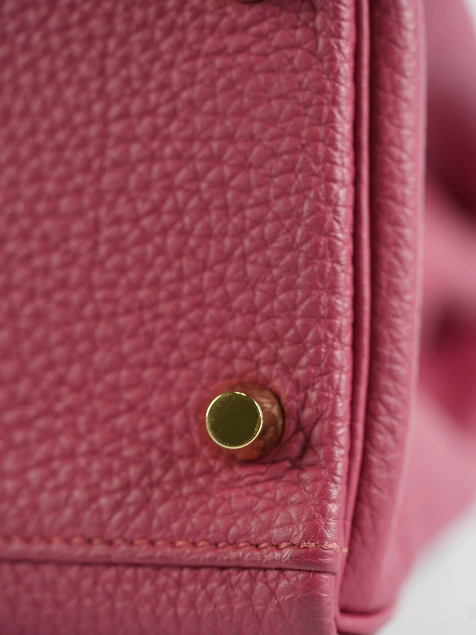 Hermes Kelly 32 Rubis Veau Togo Leather Gold Hardware Stamp T (2015) - Image 13