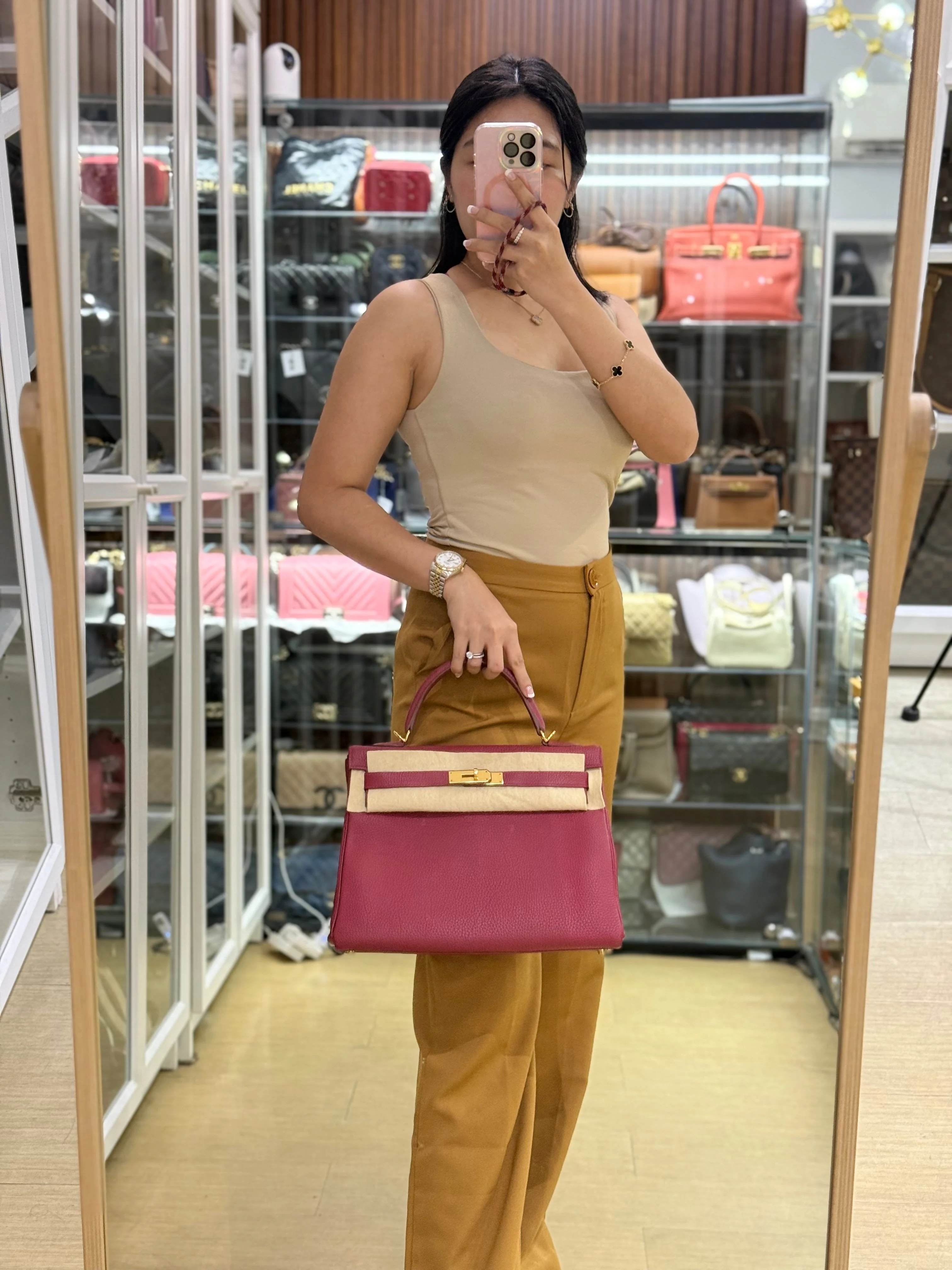 Hermes Kelly 32 Rubis Veau Togo Leather Gold Hardware Stamp T (2015) - Image 38