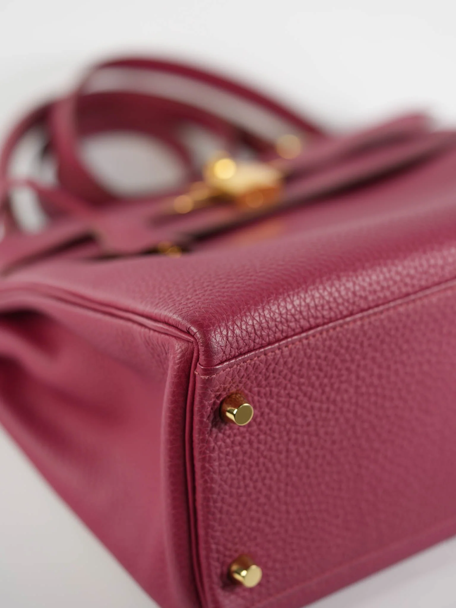 Hermes Kelly 32 Rubis Veau Togo Leather Gold Hardware Stamp T (2015) - Image 8
