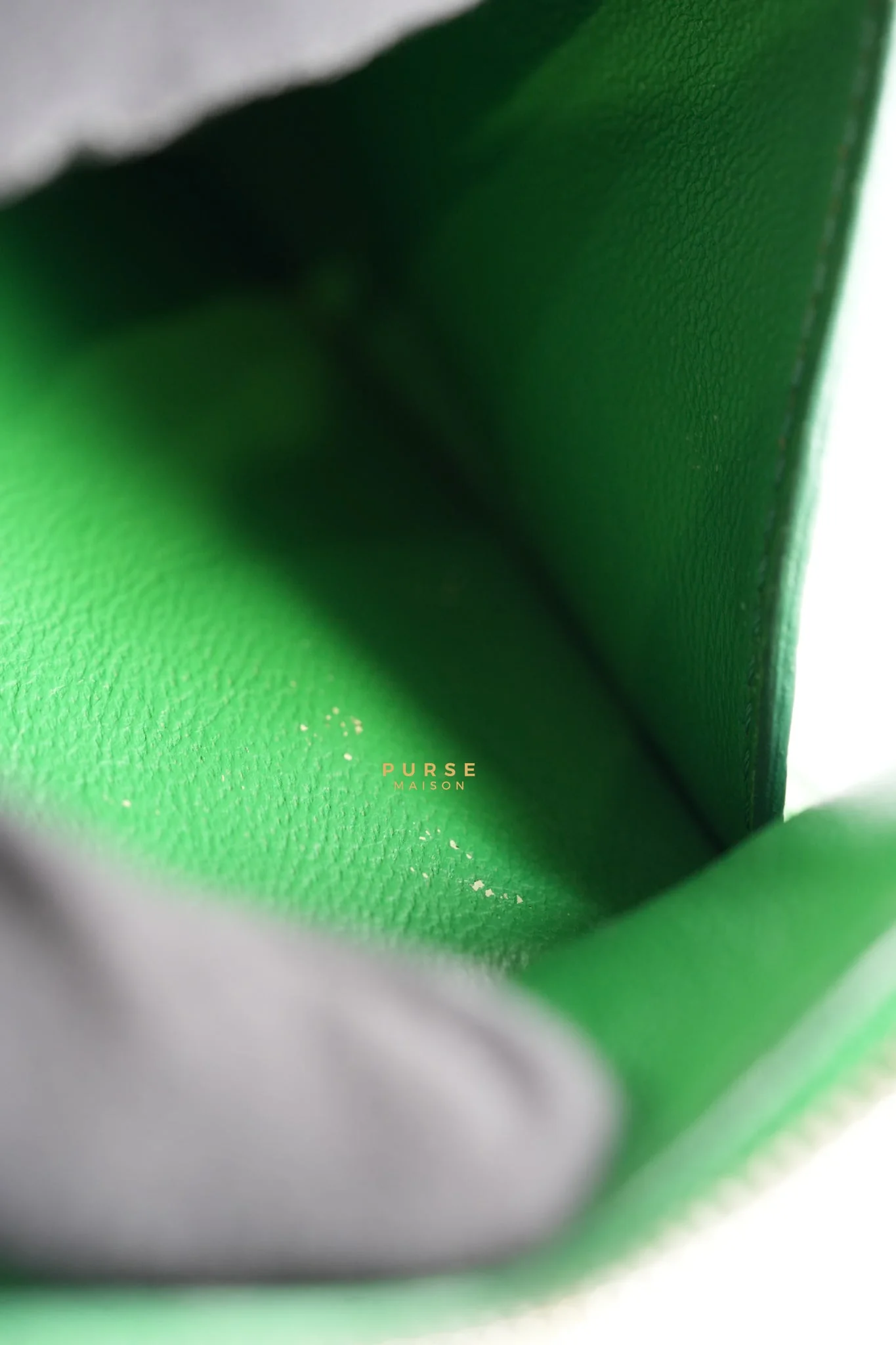 Celine Edge Medium Hand Bag in Green Leather - Image 31