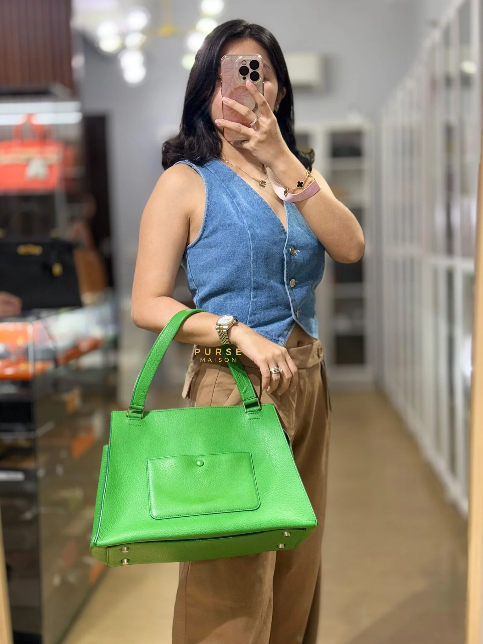 Celine Edge Medium Hand Bag in Green Leather - Image 38