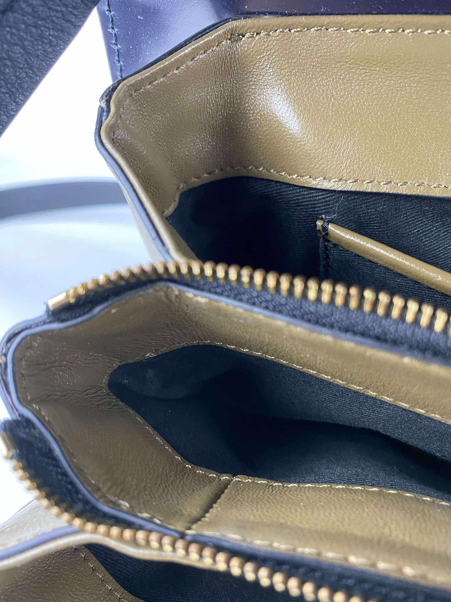 Marni Marni Glossy Calfskin Tuk navy blue - Image 26