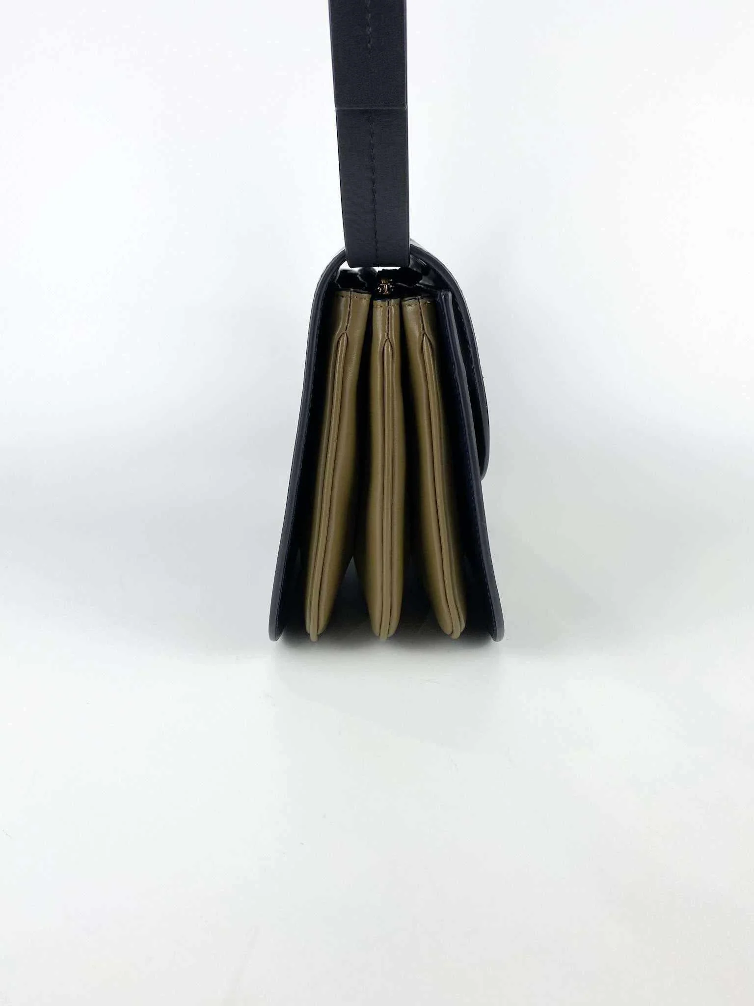 Marni Marni Glossy Calfskin Tuk navy blue - Image 4