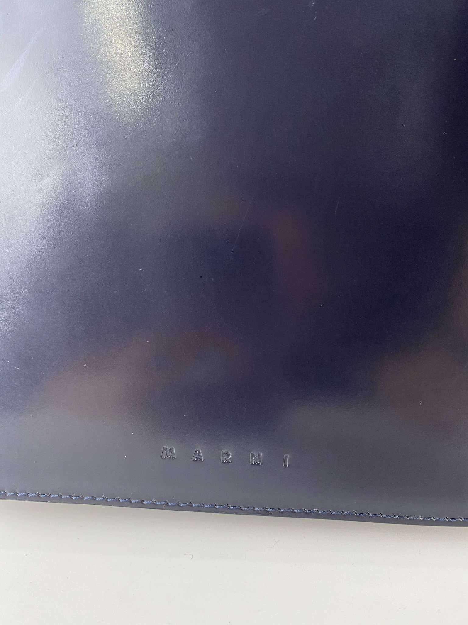 Marni Marni Glossy Calfskin Tuk navy blue - Image 7
