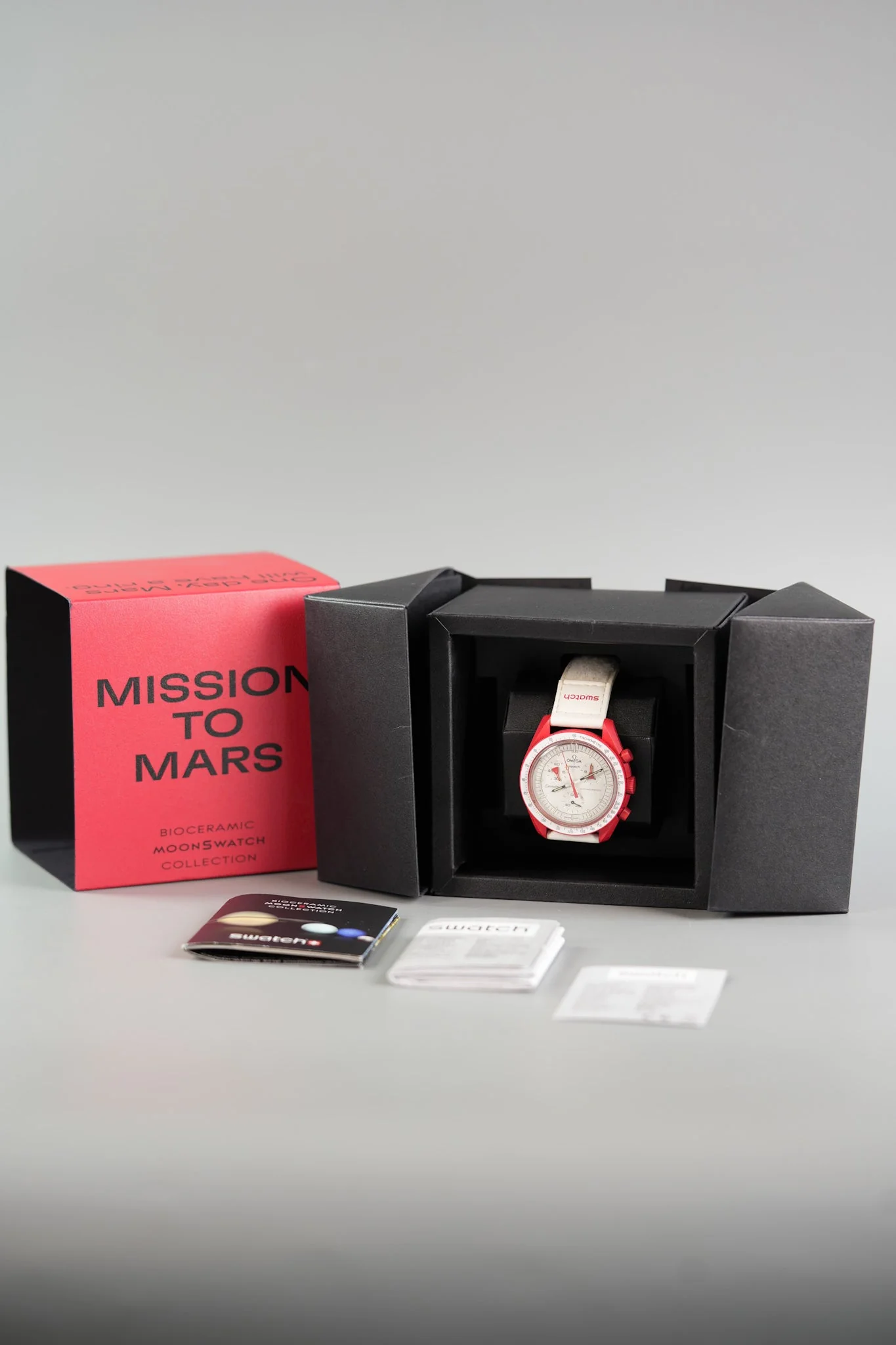 Omega Omega x Swatch Bioceramic MoonSwatch Collection Mission to Mars - Image 14