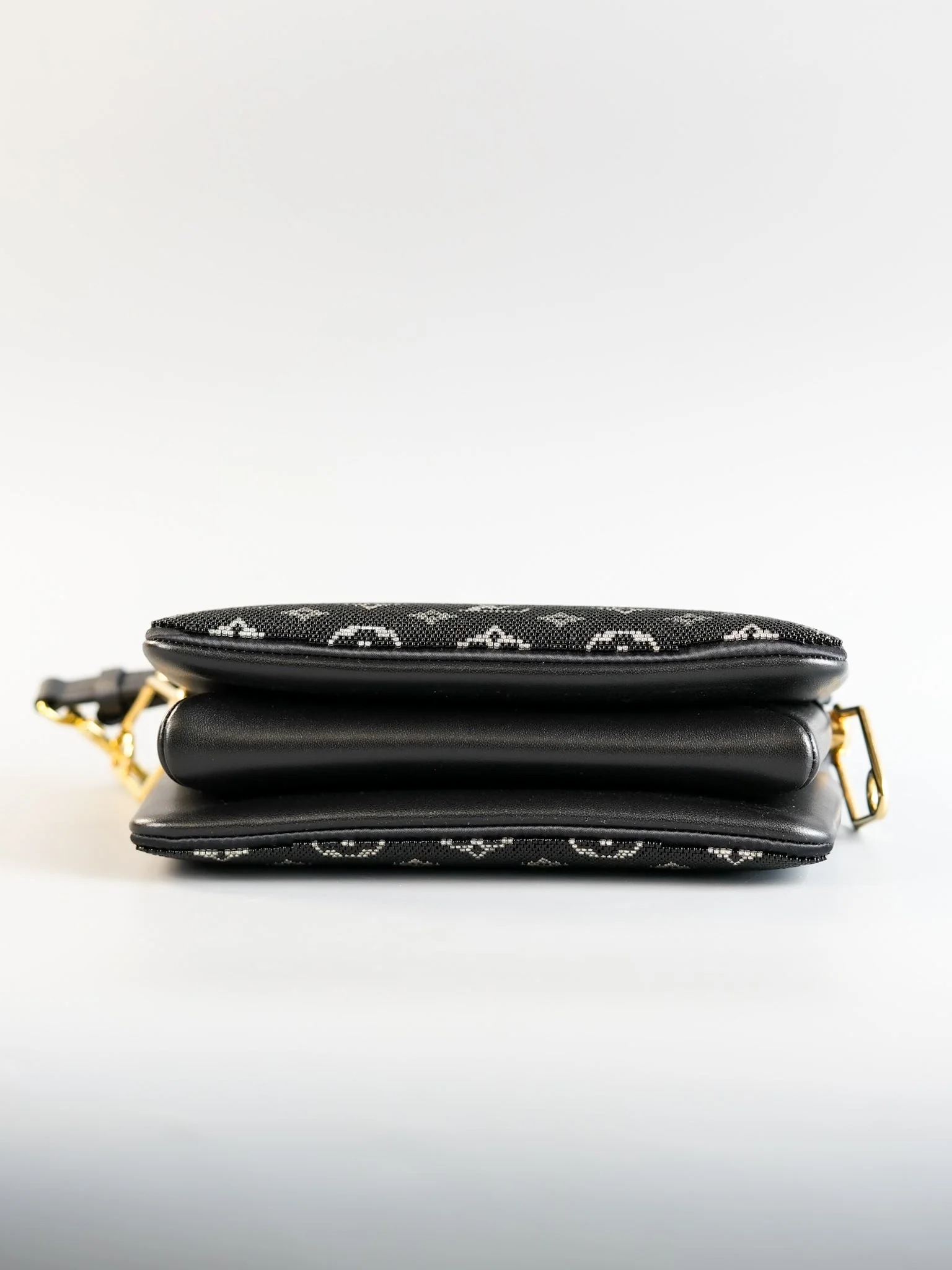 Louis Vuitton Coussin BB in Monogram Beads Noir (Microchip) - Image 7