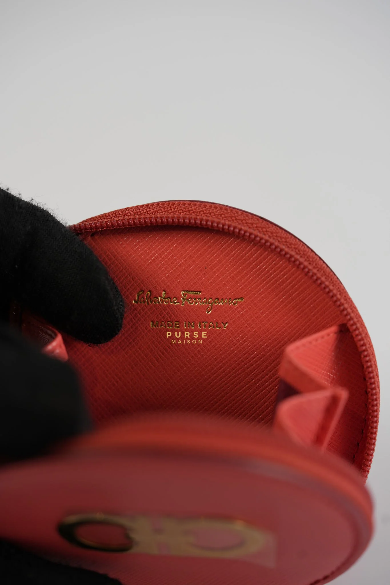 Salvatore Ferragamo Round Coin Purse in Coral Leather - Image 15