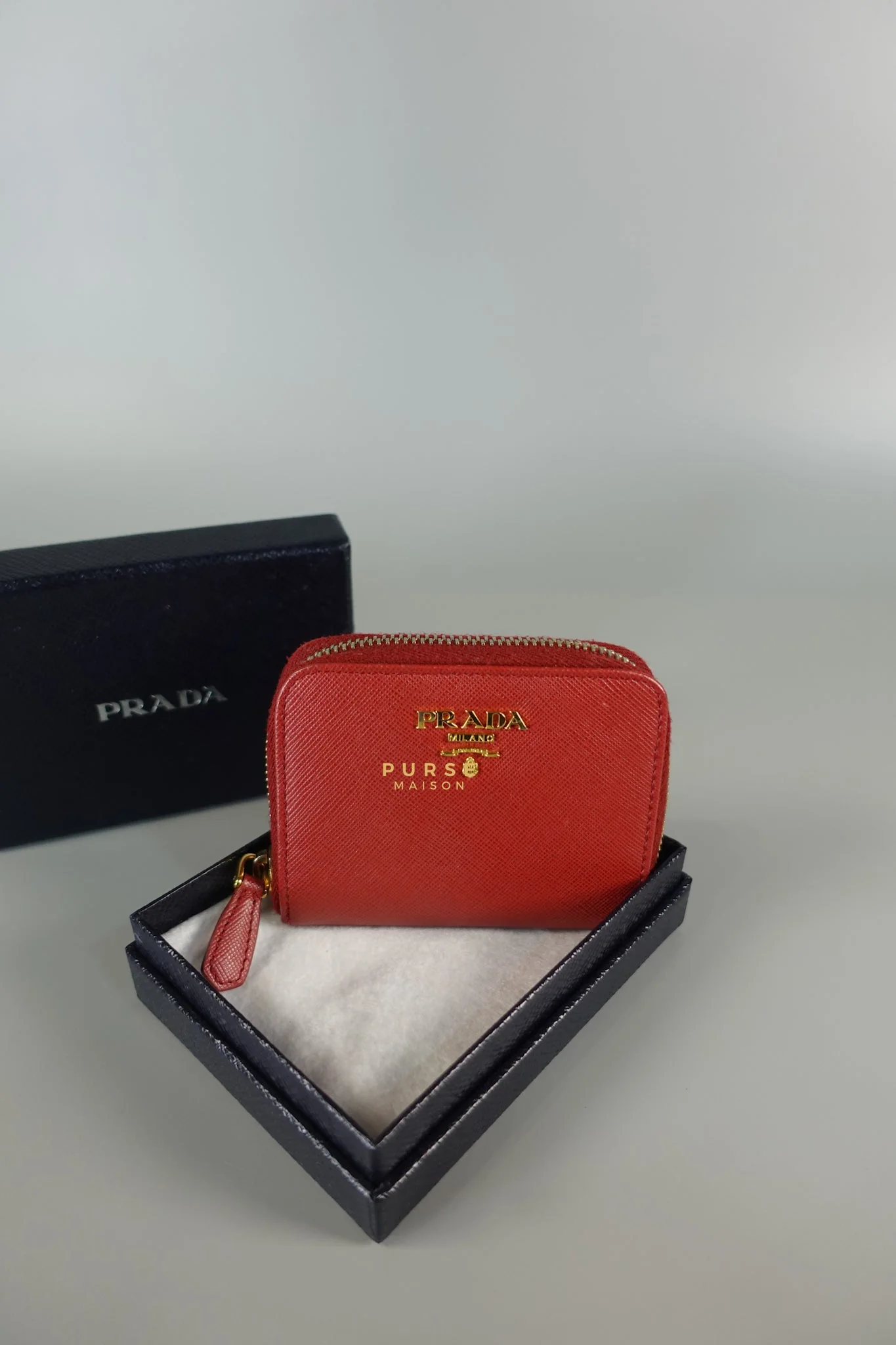Prada Zipped Cardholder in Red Leather - Image 18