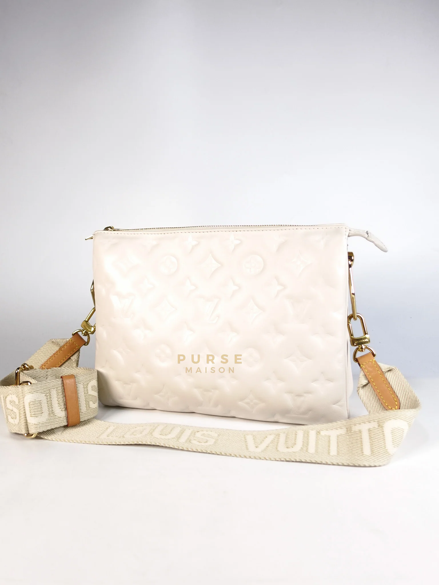 Louis Vuitton Coussin PM Bag in White Monogram Lambskin Leather (Date Code: PL1201) - Image 5