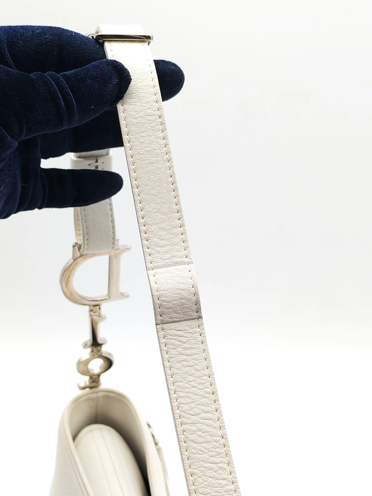 Christian Dior D Charm Pochette Shoulder Bag in White & Silver Hardware - Image 18
