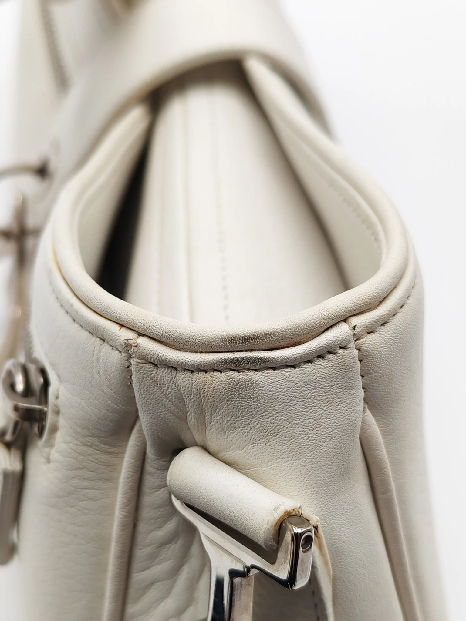 Christian Dior D Charm Pochette Shoulder Bag in White & Silver Hardware - Image 31