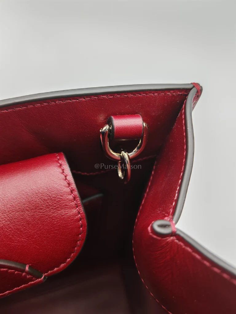 Gucci Diana Medium in Burgundy Smooth Calfskin Leather Crossbody Bag - Image 15