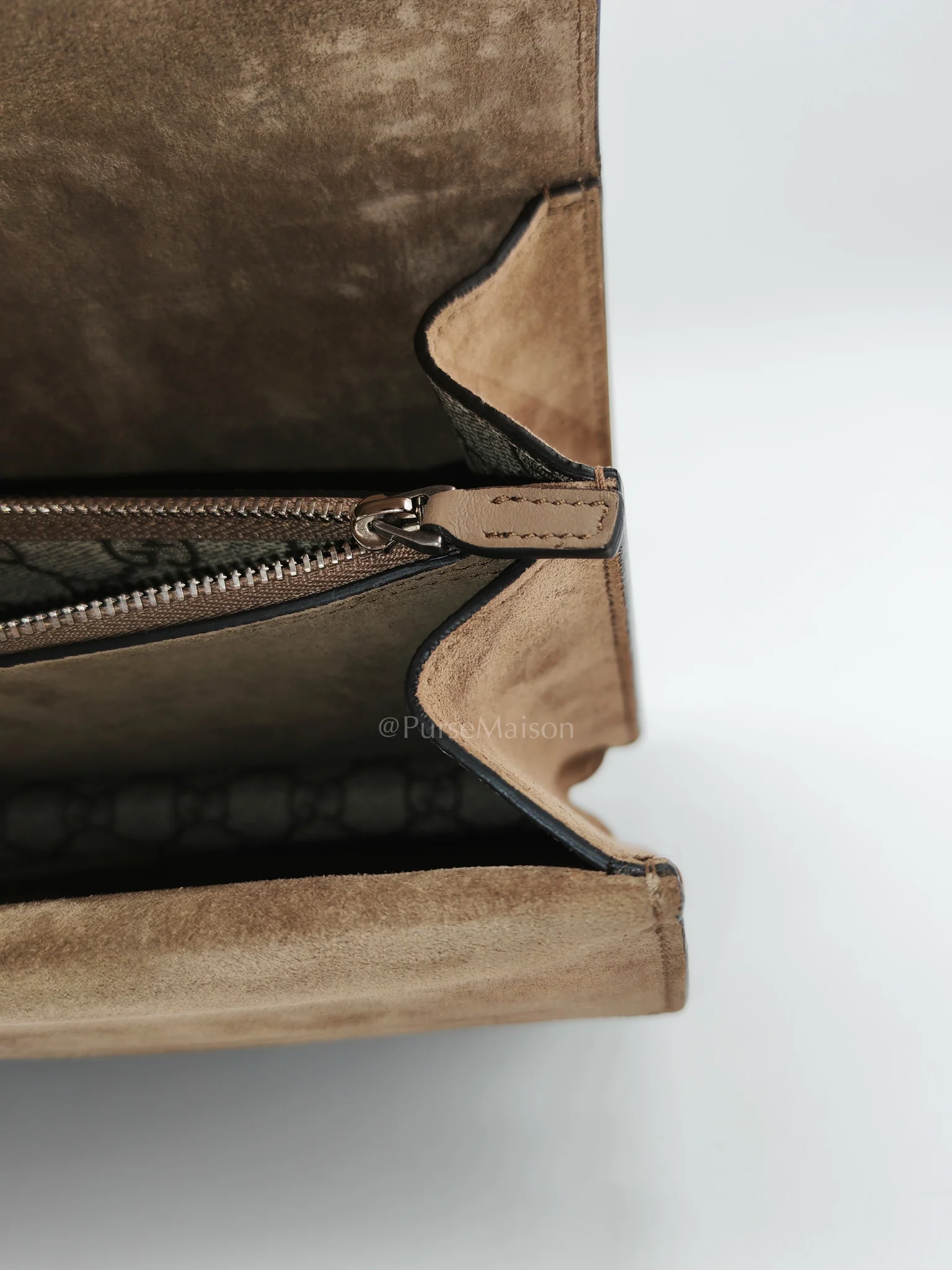 Gucci Dionysus Shoulder Bag in GG Supreme Canvas and Ruthenium Hardware - Image 25