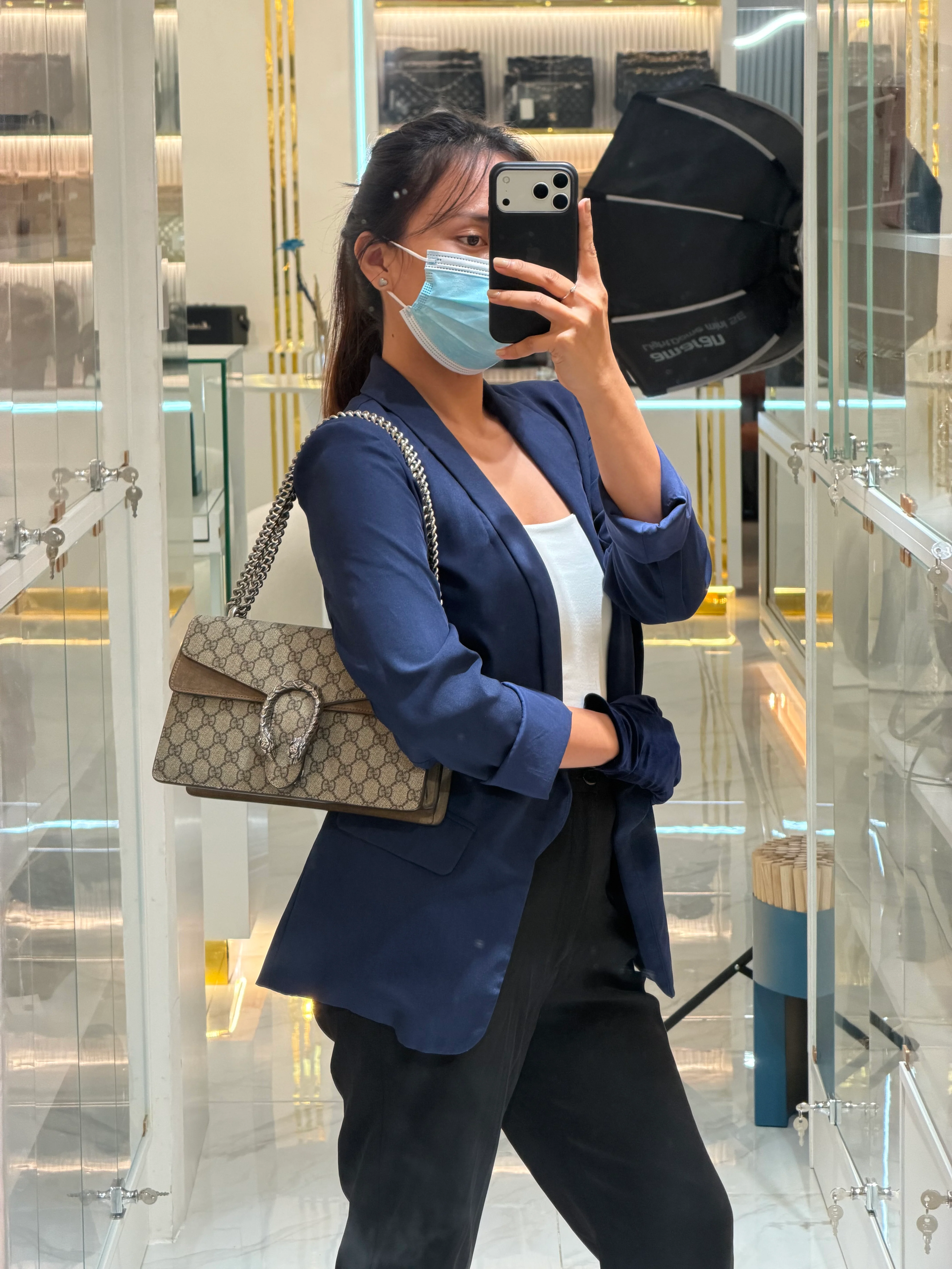Gucci Dionysus Shoulder Bag in GG Supreme Canvas and Ruthenium Hardware - Image 31
