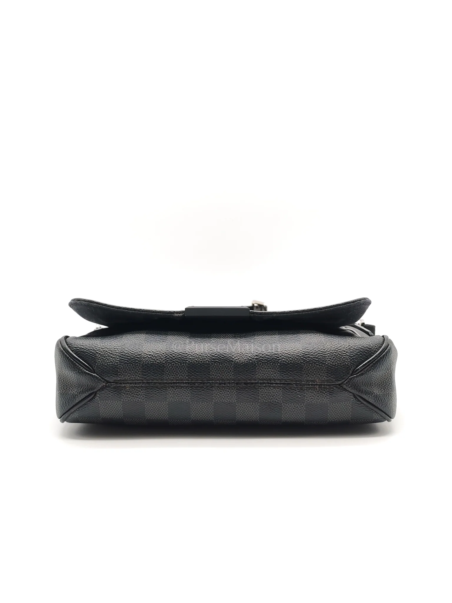 Louis Vuitton District PM Messenger Bag in Damier Graphite Canvas (Date Code: FL4105) - Image 7