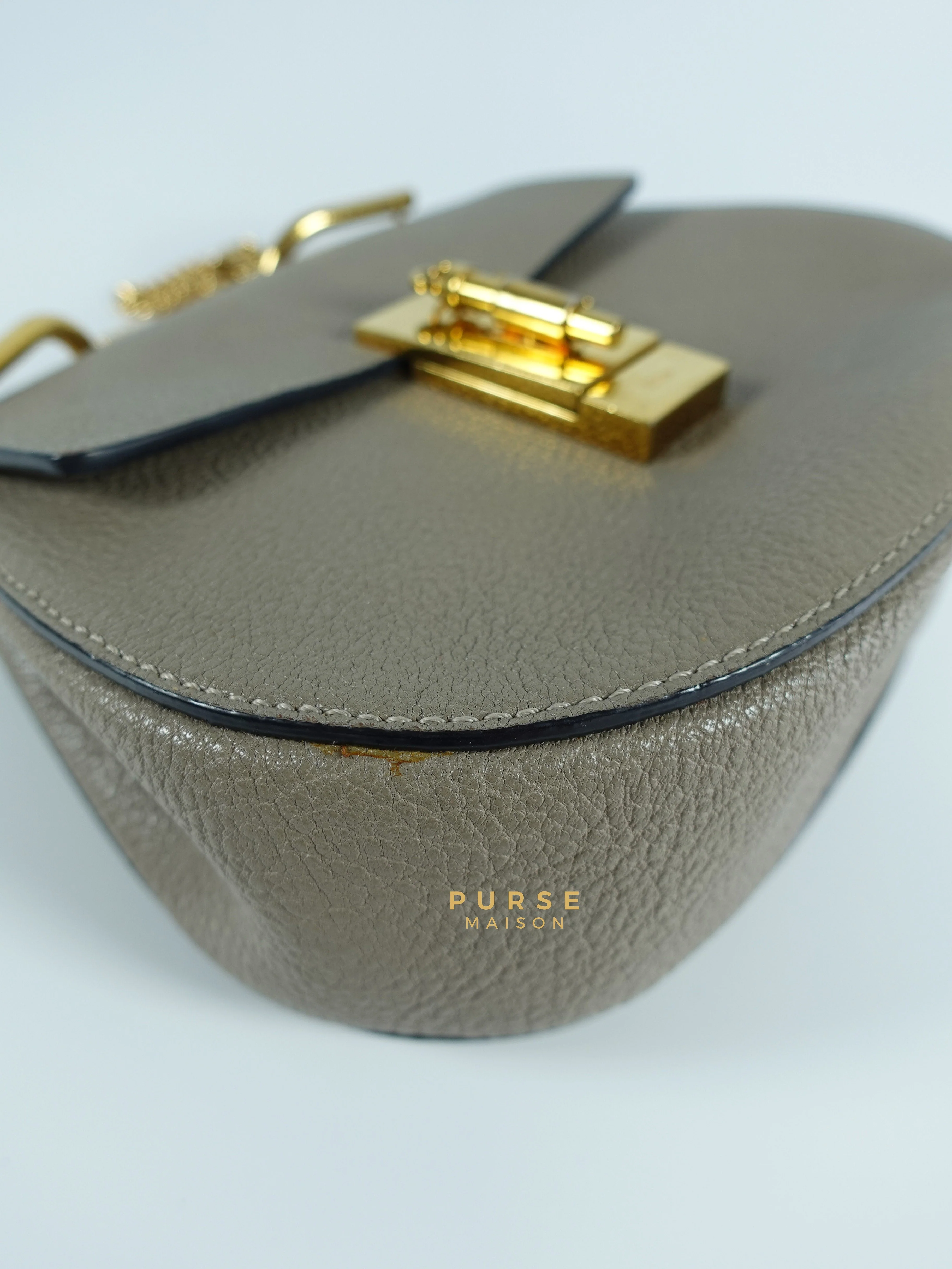 Chloe Drew Small Grey Chain Crossbody Bag - Image 13