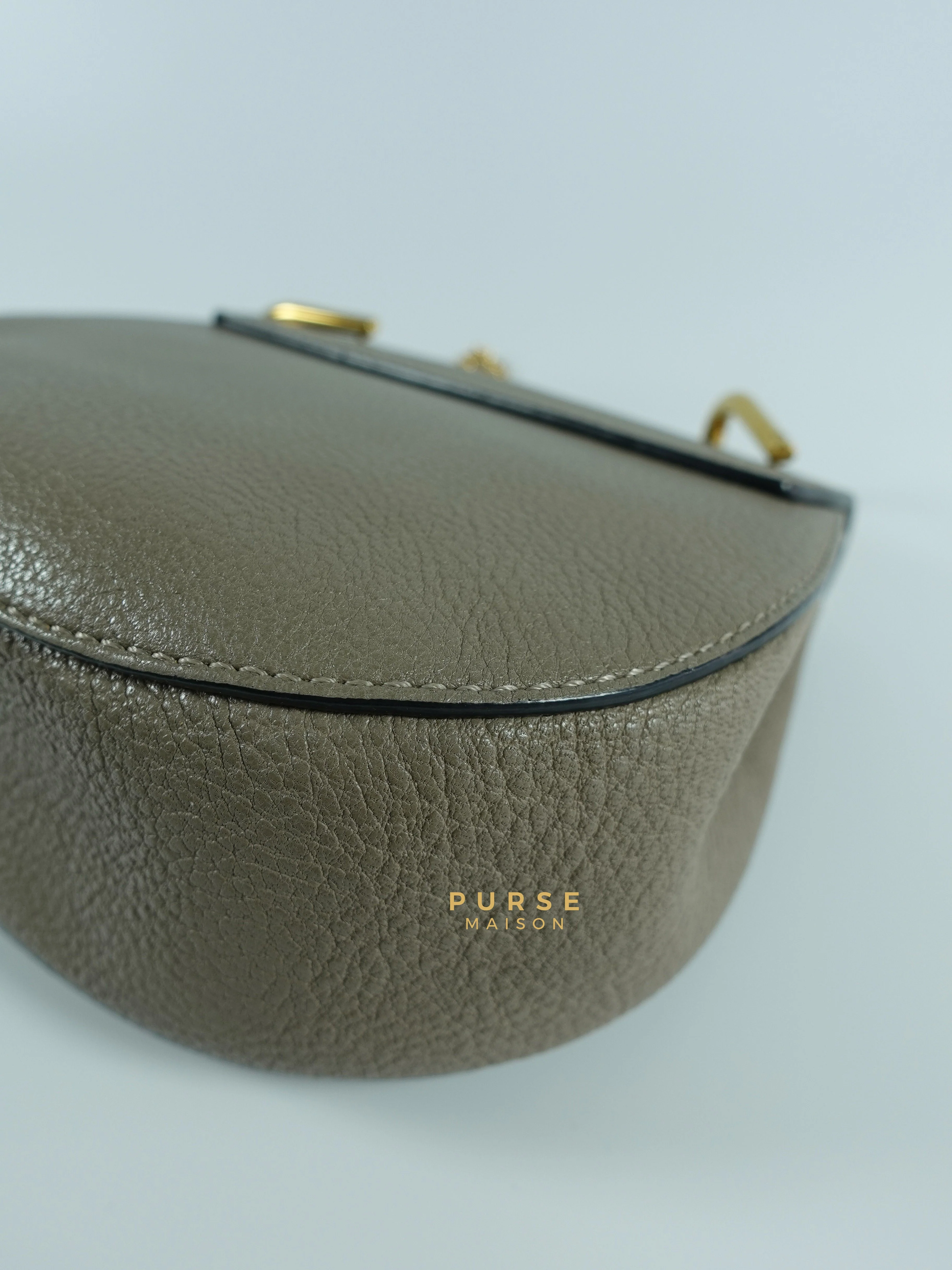 Chloe Drew Small Grey Chain Crossbody Bag - Image 16