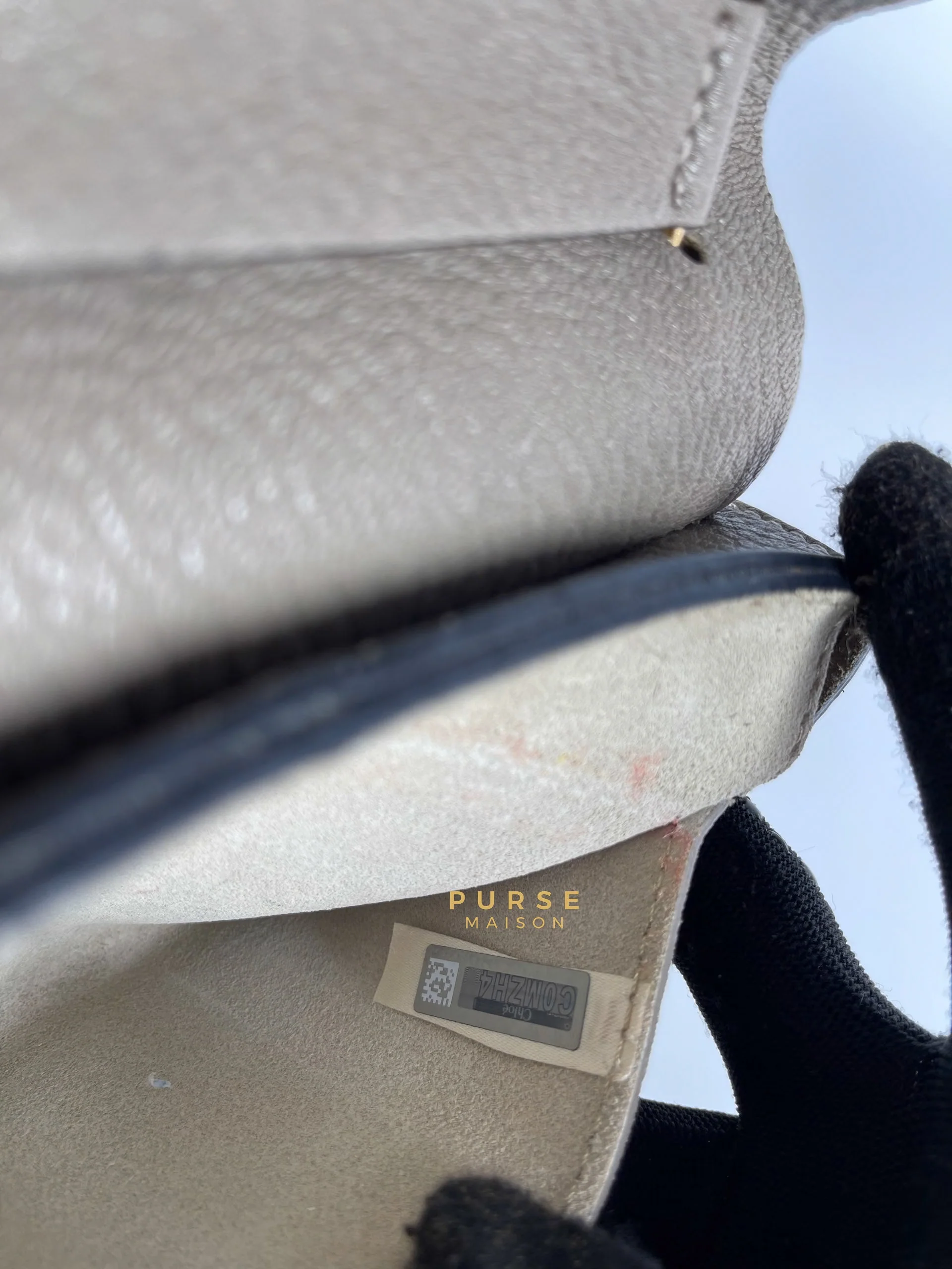 Chloe Drew Small Grey Chain Crossbody Bag - Image 24