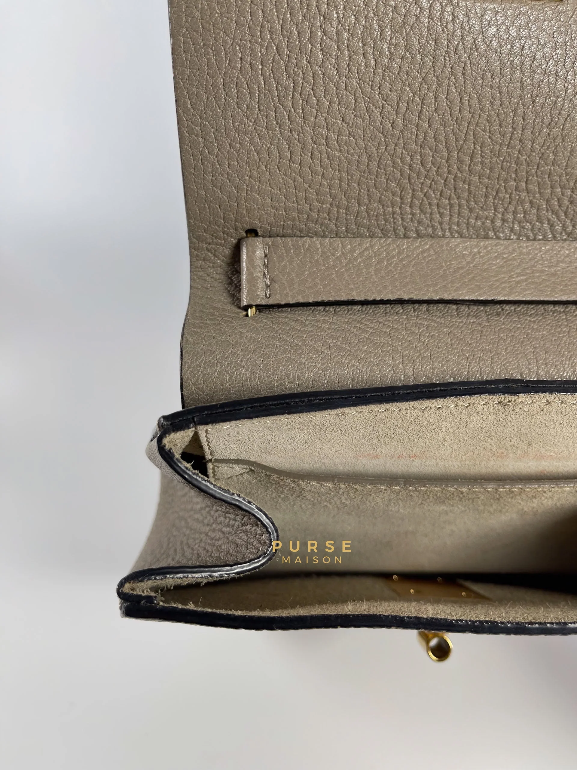 Chloe Drew Small Grey Chain Crossbody Bag - Image 25