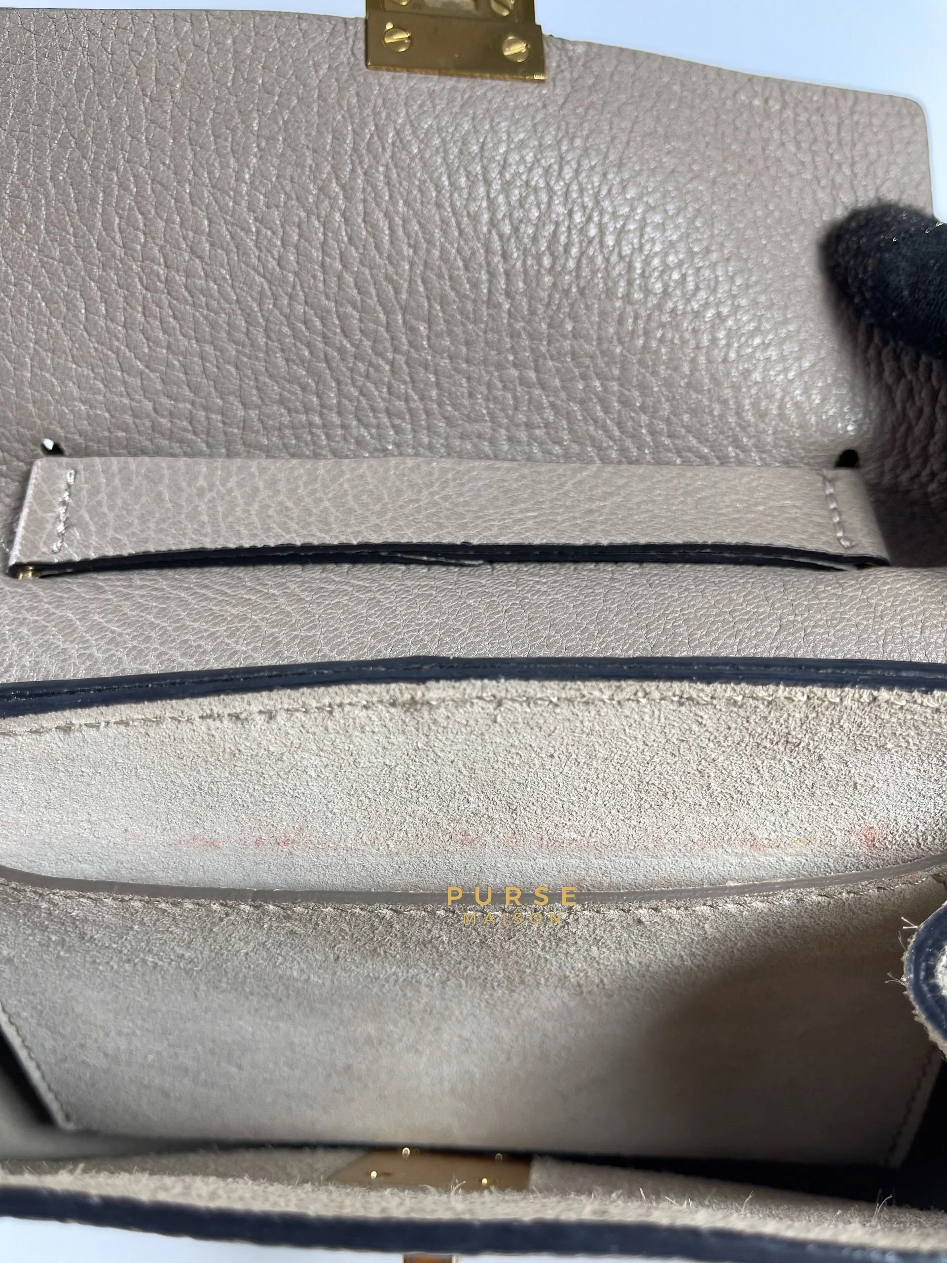 Chloe Drew Small Grey Chain Crossbody Bag - Image 27