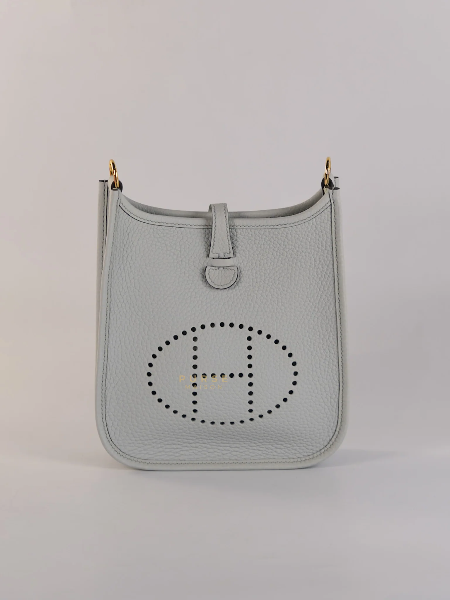 Hermes Evelyne TPM in Bleu Pale Taurillon Clemence Leather in Gold Hardware Stamp W (2024) - Image 4