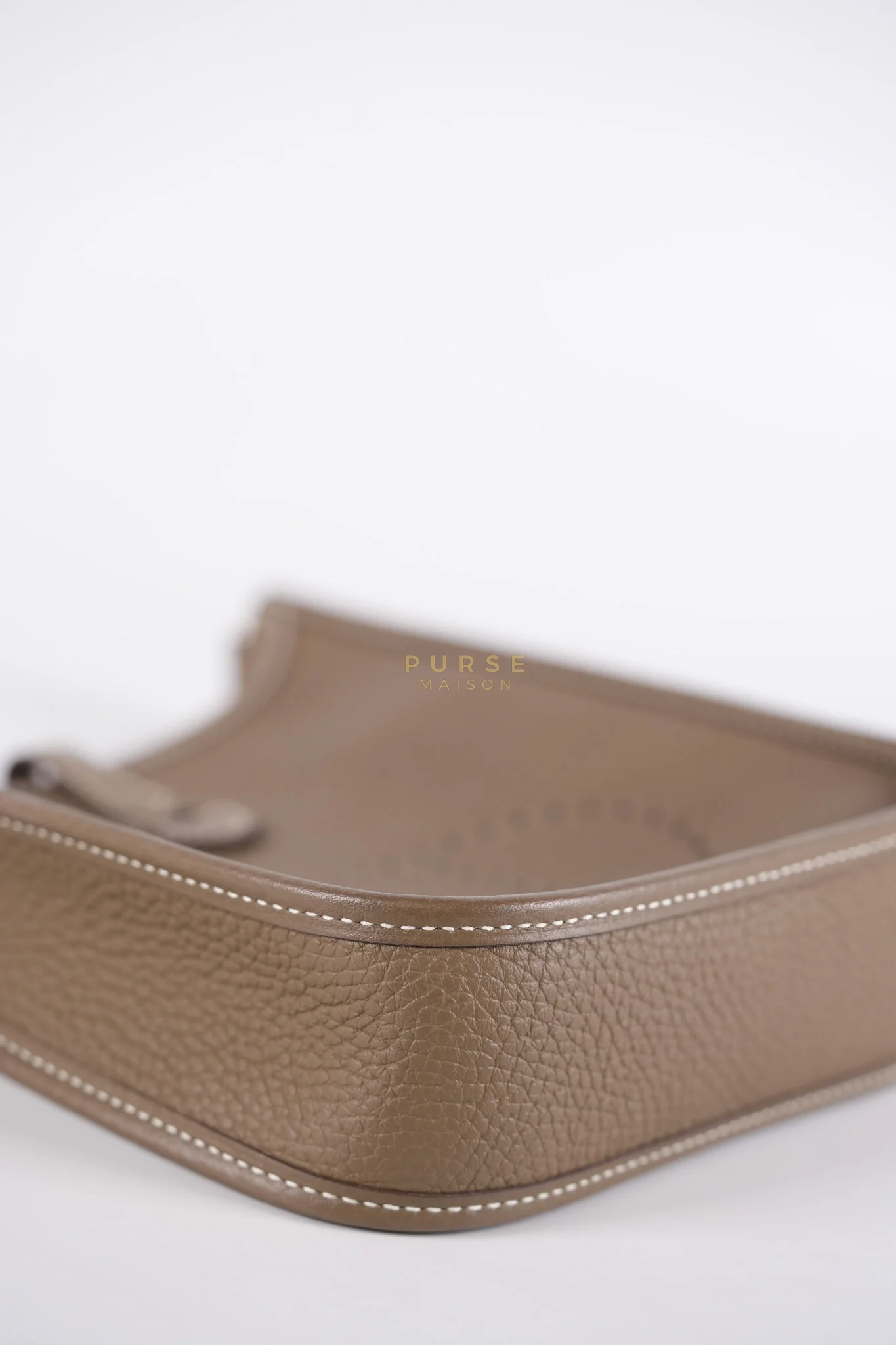 Hermes Evelyne TPM Etoupe in Clemence Leather and Palladium Hardware Stamp Y (2020) - Image 10