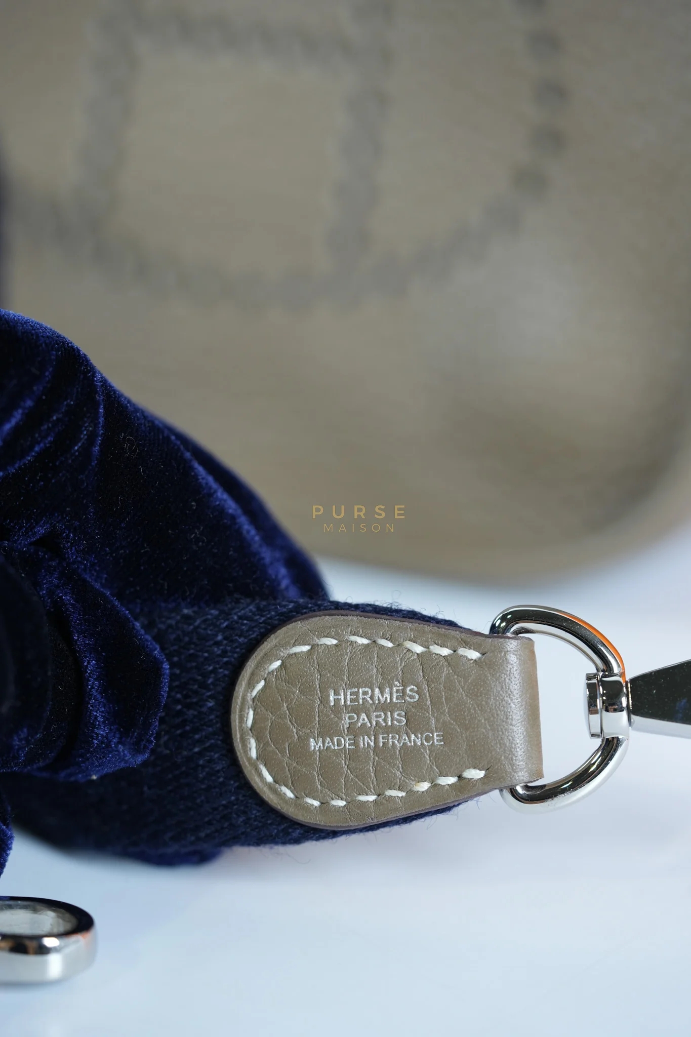 Hermes Evelyne TPM Etoupe in Clemence Leather and Palladium Hardware Stamp Y (2020) - Image 12