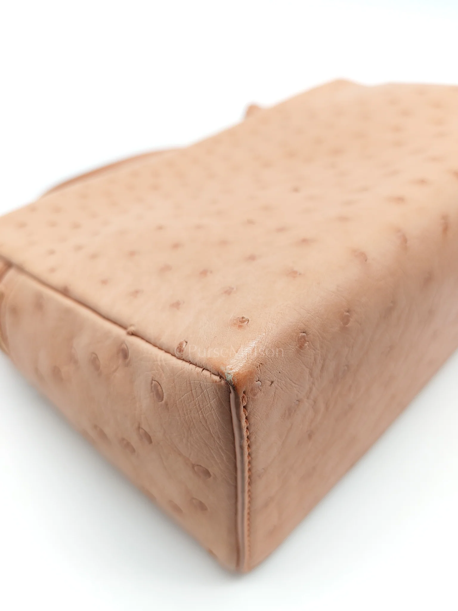 Loro Piana Extra Pocket L27 Pouch in Coral Pink Ostrich Leather & Gold Hardware - Image 12
