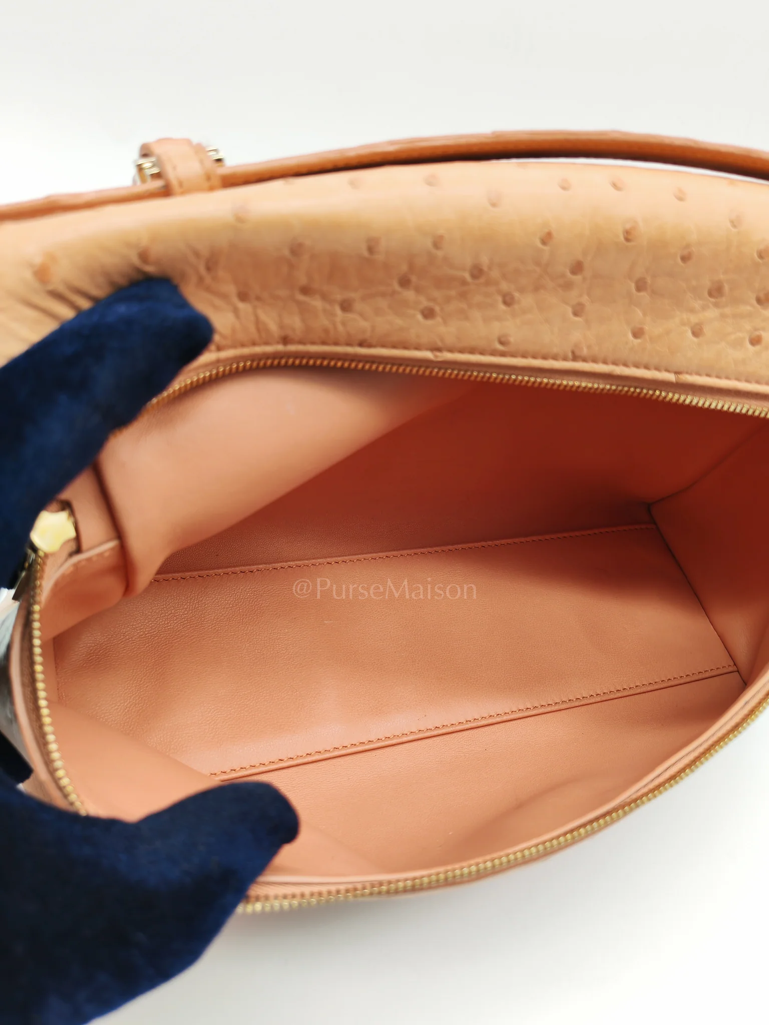 Loro Piana Extra Pocket L27 Pouch in Coral Pink Ostrich Leather & Gold Hardware - Image 25