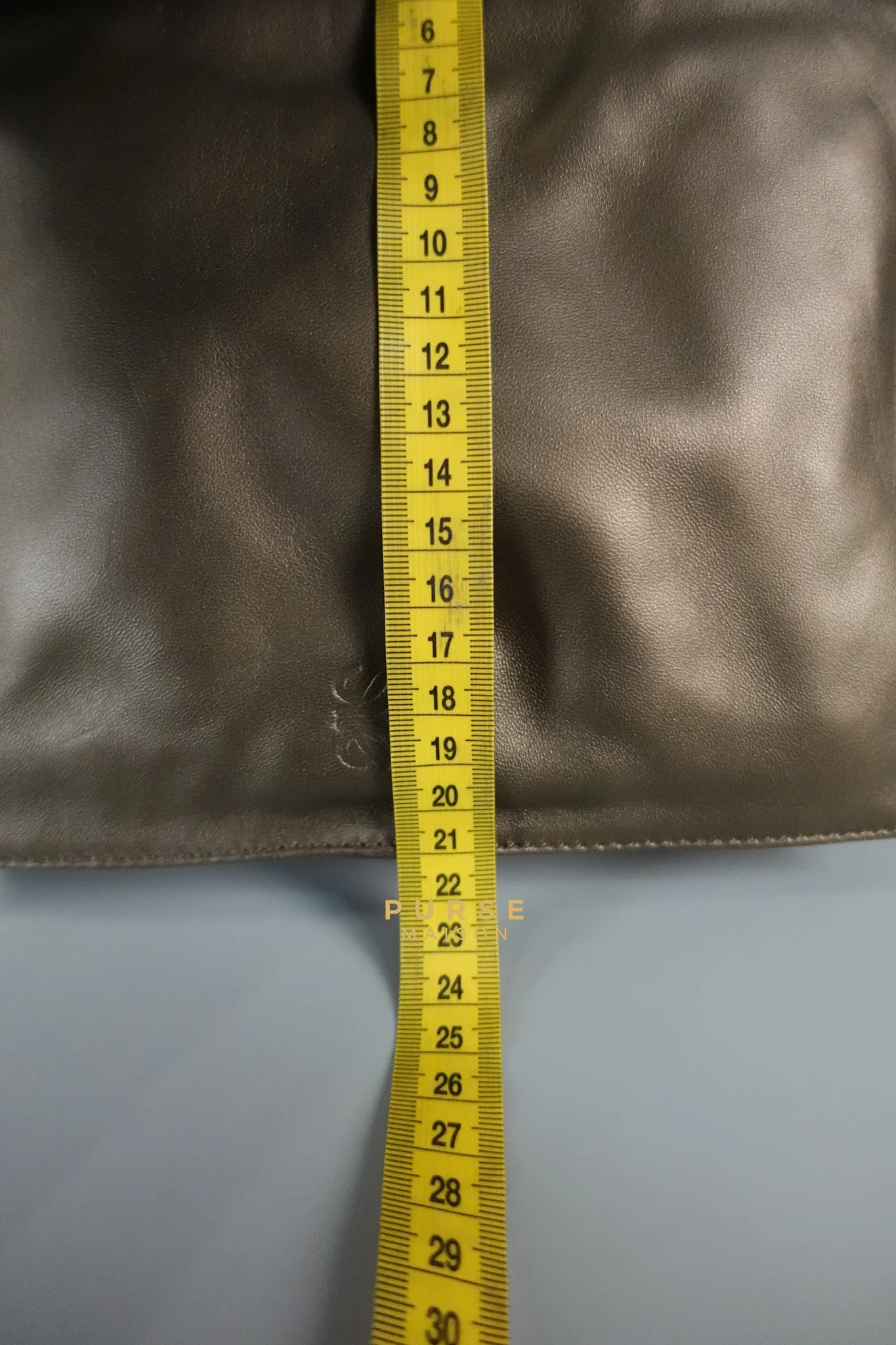 Loewe Dulce in Flamenco 22 in Caramel Lambskin Leather - Image 27