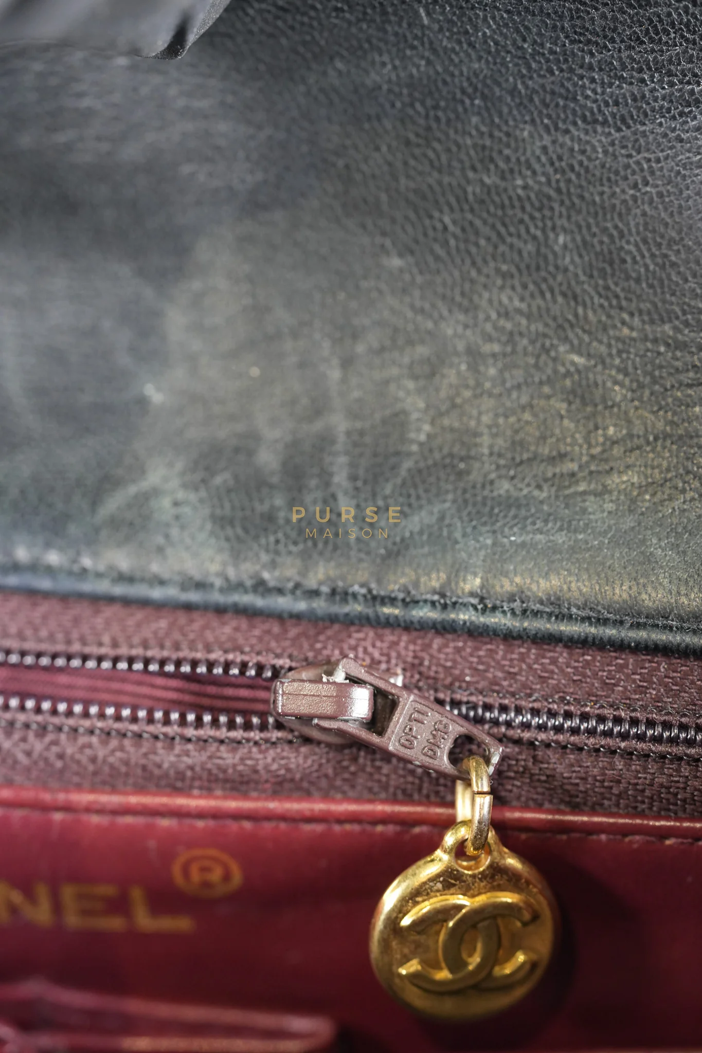 Chanel Classic Square Flap Bag in Black Quilted Lambskin Leather and 24k Gold Hardware Series 1 - Image 44