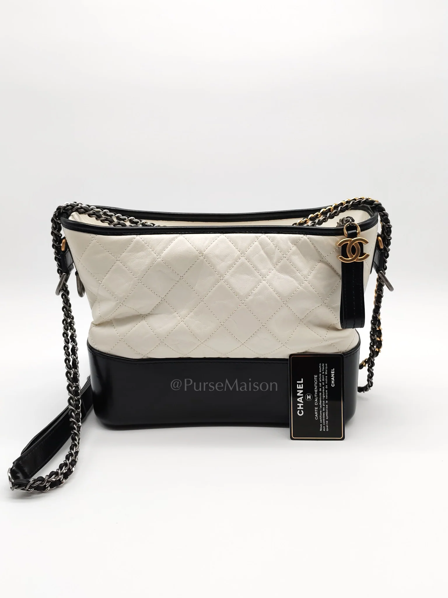 Chanel Gabrielle Hobo Old Medium (Large) in White Quilted Distressed Calfskin & Mixed Hardware (Series 25) - Image 21