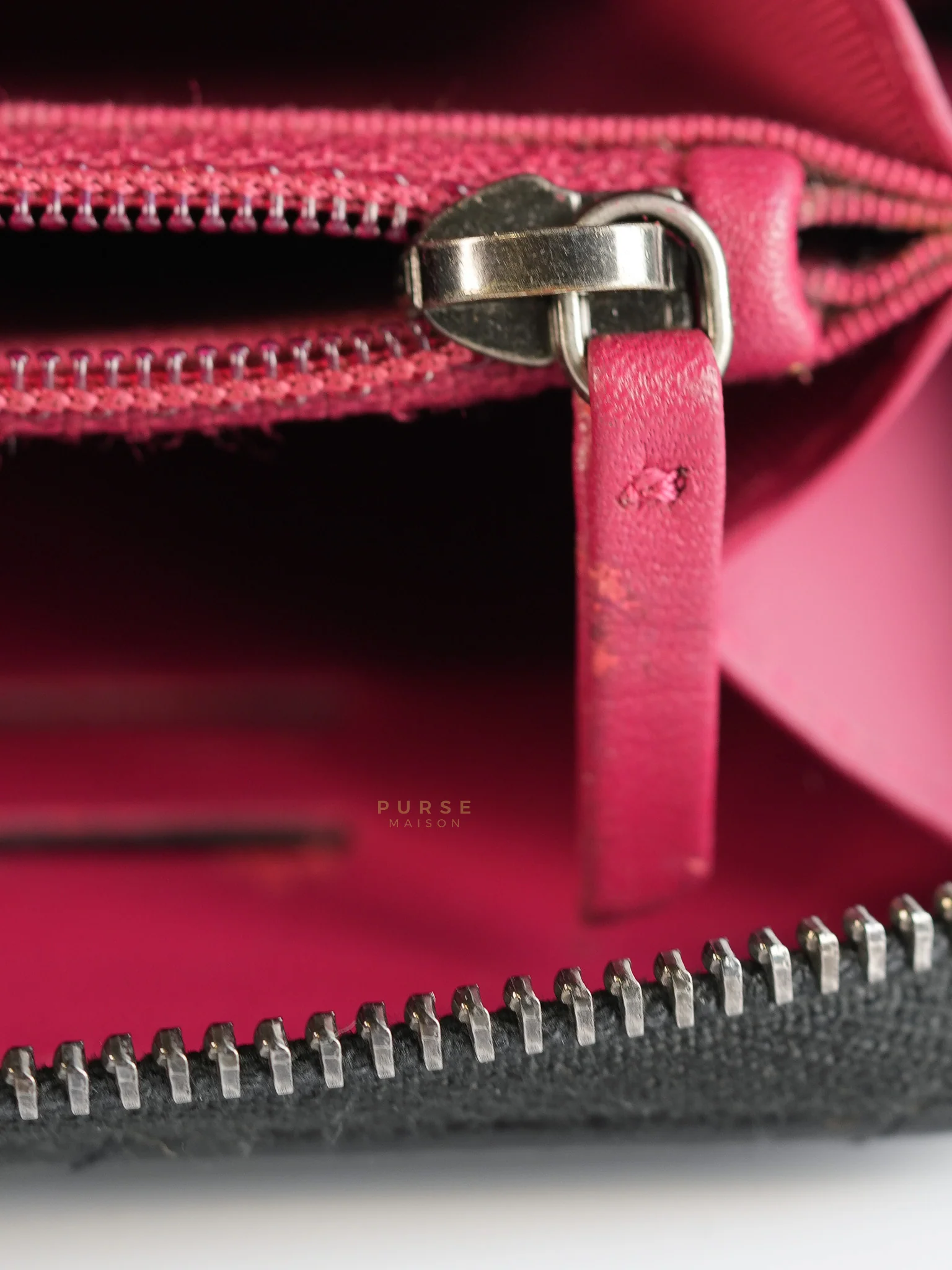 Chanel Gabrielle Zipped Coin Purse Wallet in Aged Gold Hardware Series 25 - Image 13