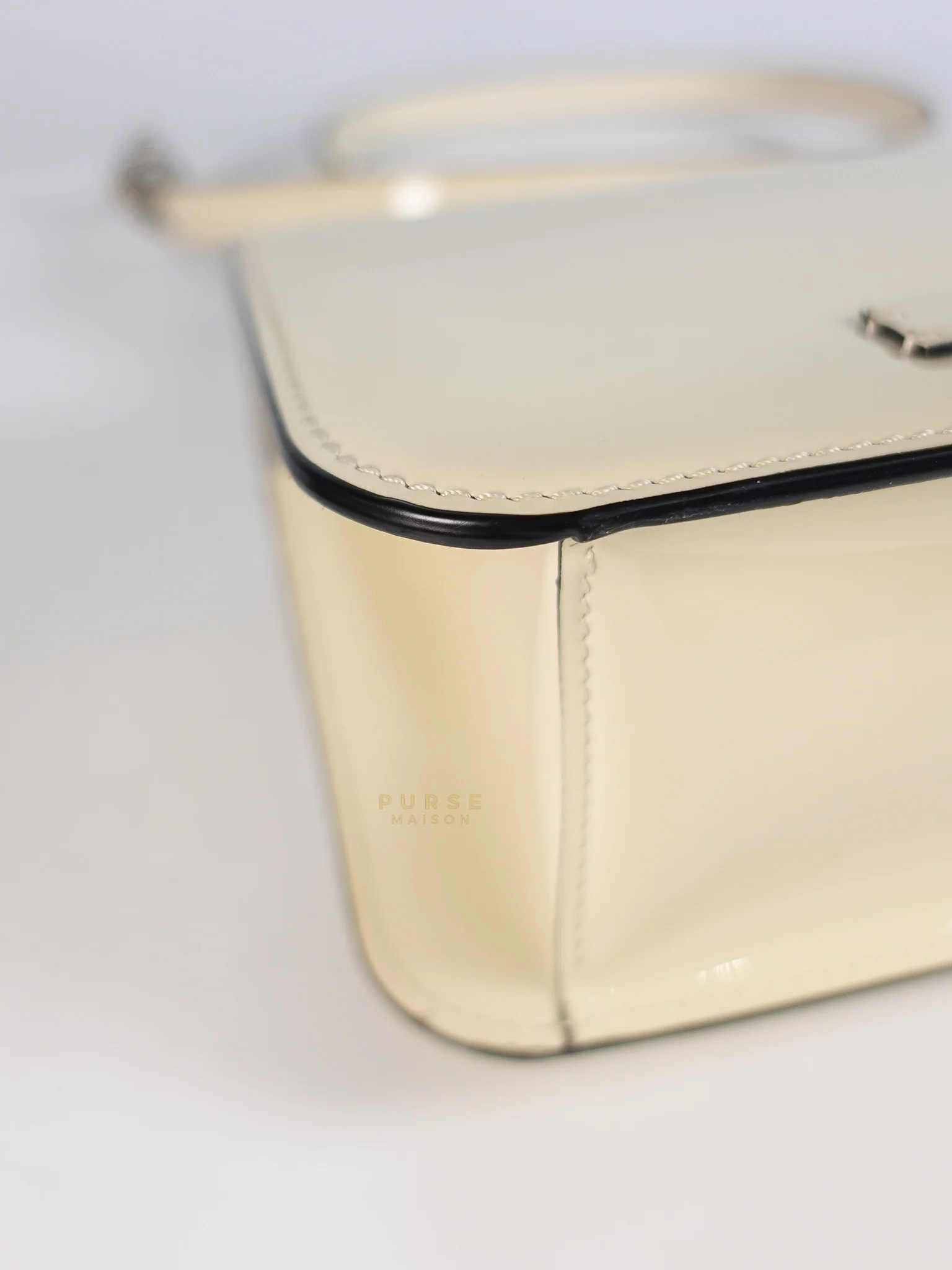 Valentino Garavani V-Logo& Almond Beige Patent Small Crossbody Bag - Image 12